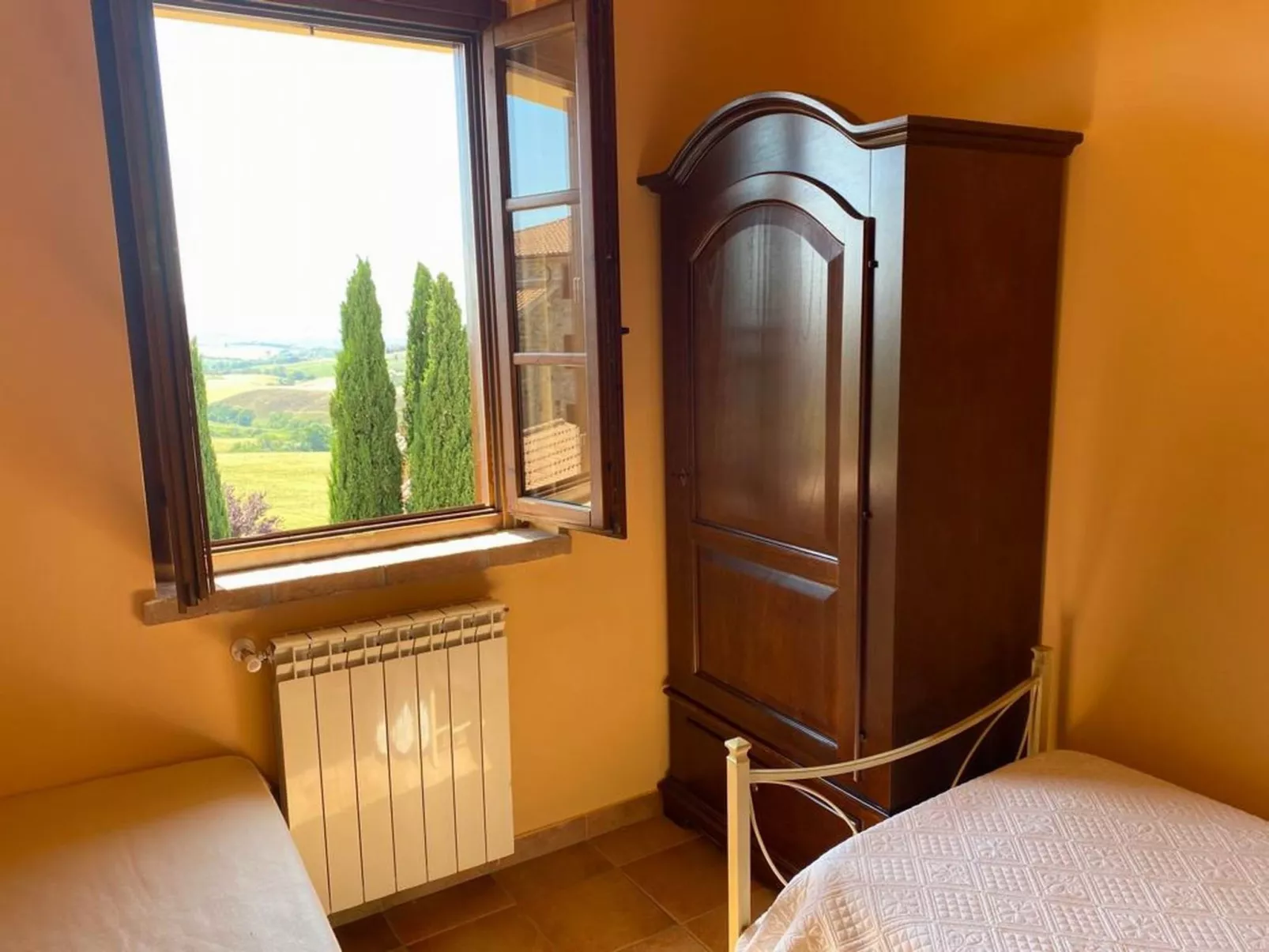 Pieve pomaia trilo flach - Binnen