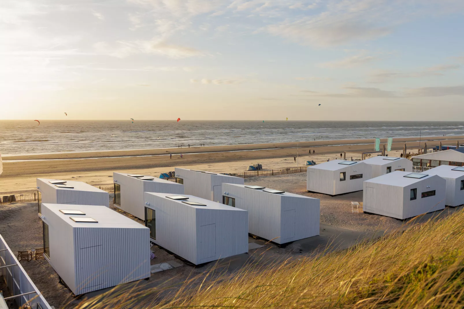 Beach Houses Zandvoort 1-Buitenkant zomer