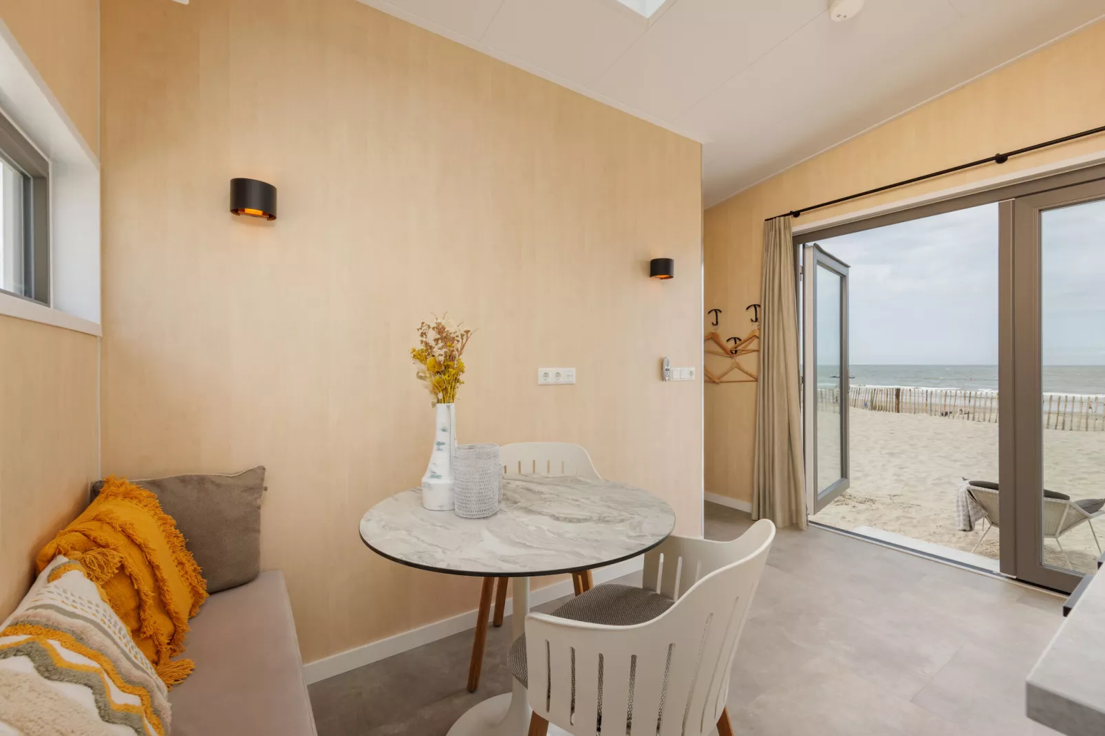 Beach Houses Zandvoort 2-Woonkamer