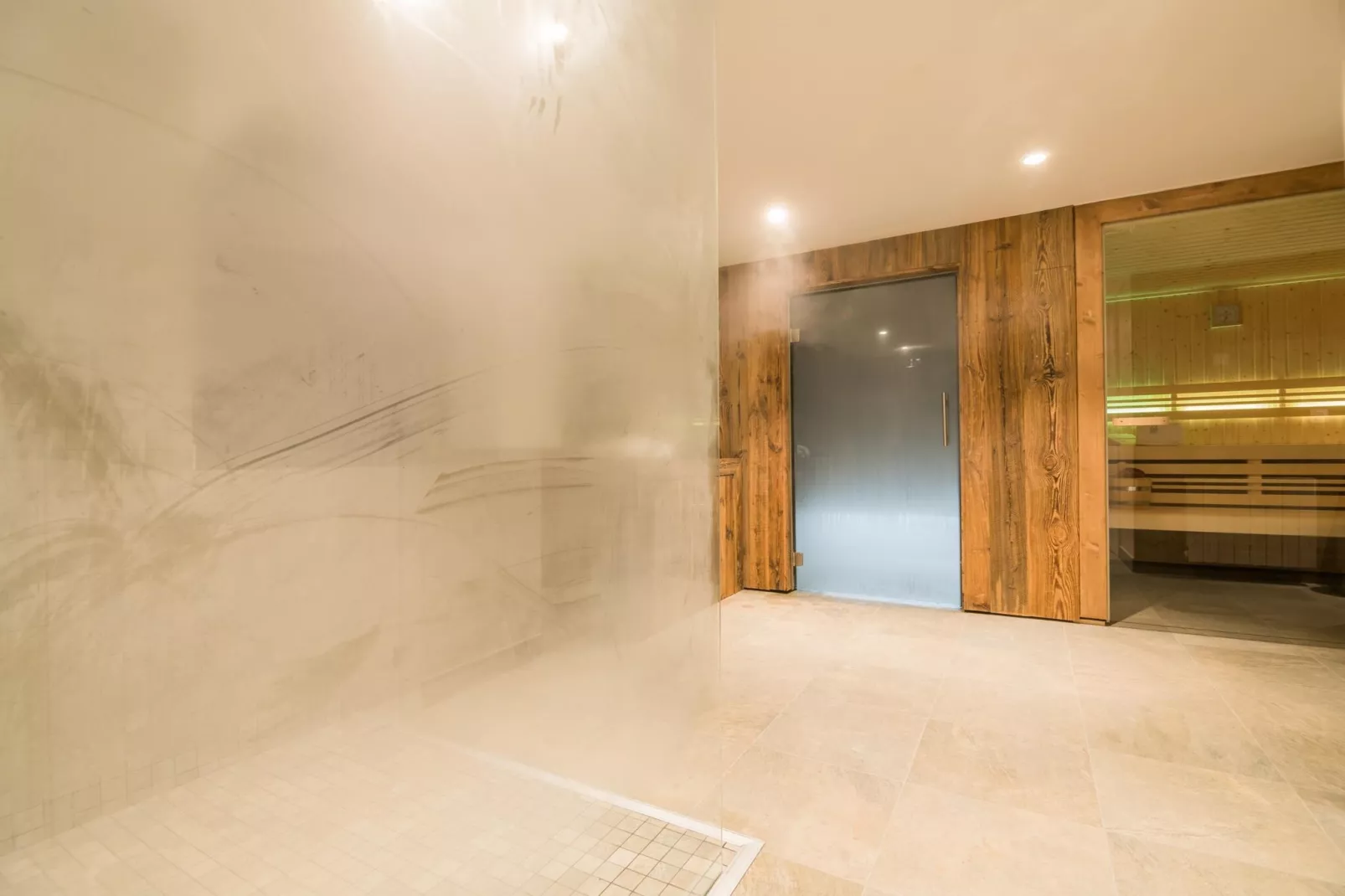 Les Portes de Megève 12 - Badkamer