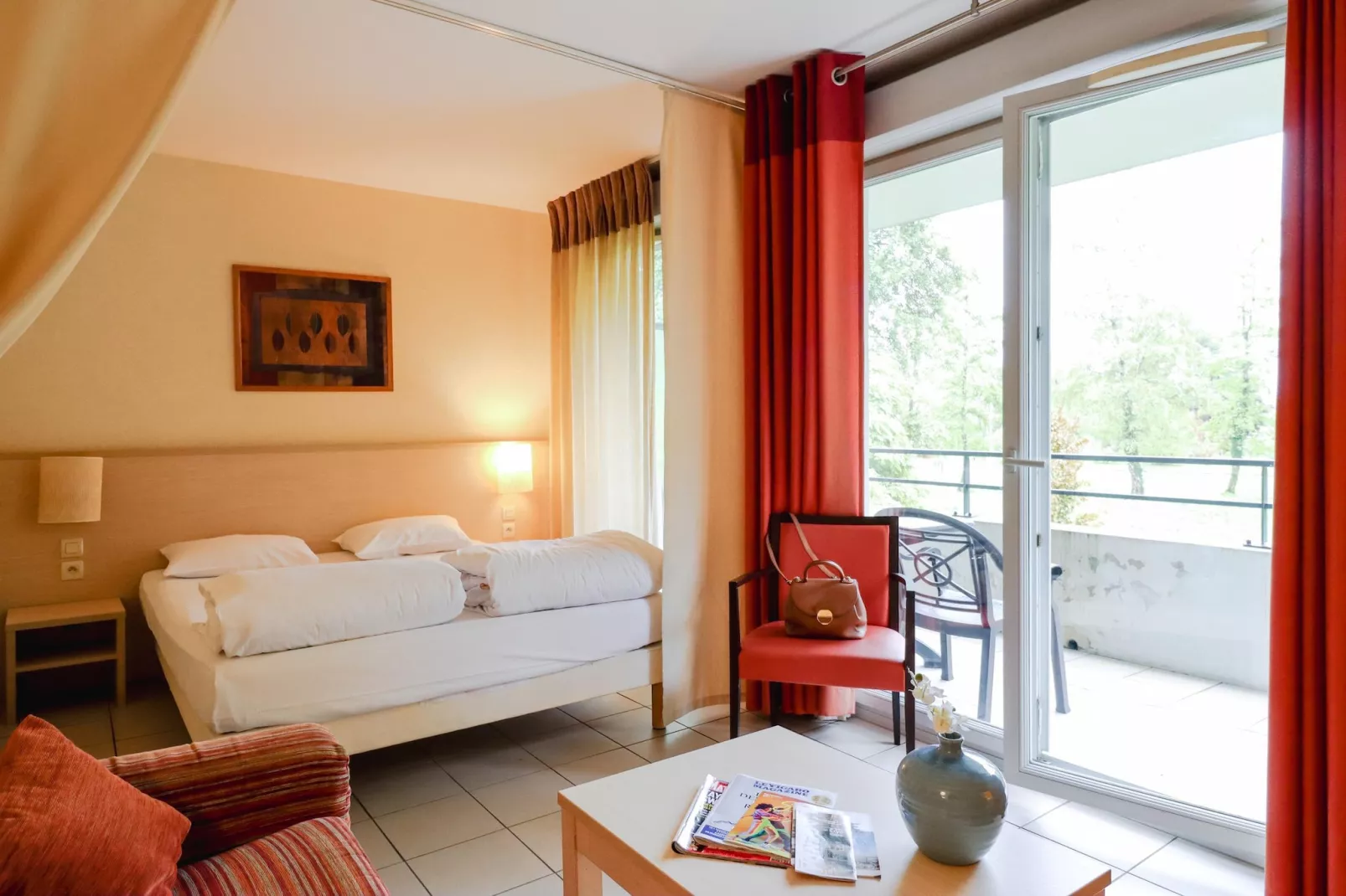 Adonis Divonne-les-Bains T2 Park side - Woonkamer
