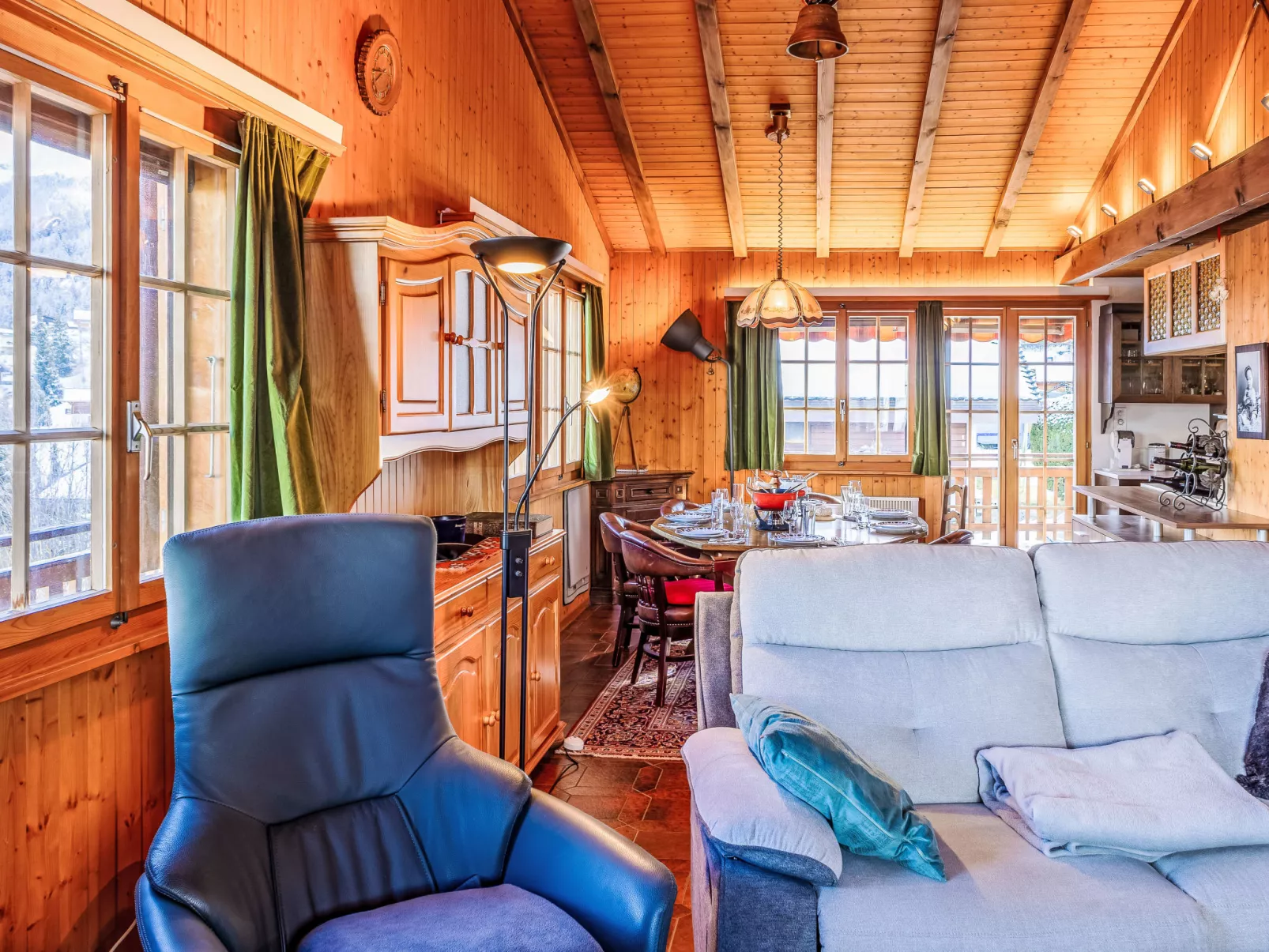 Petit Râche - Binnen