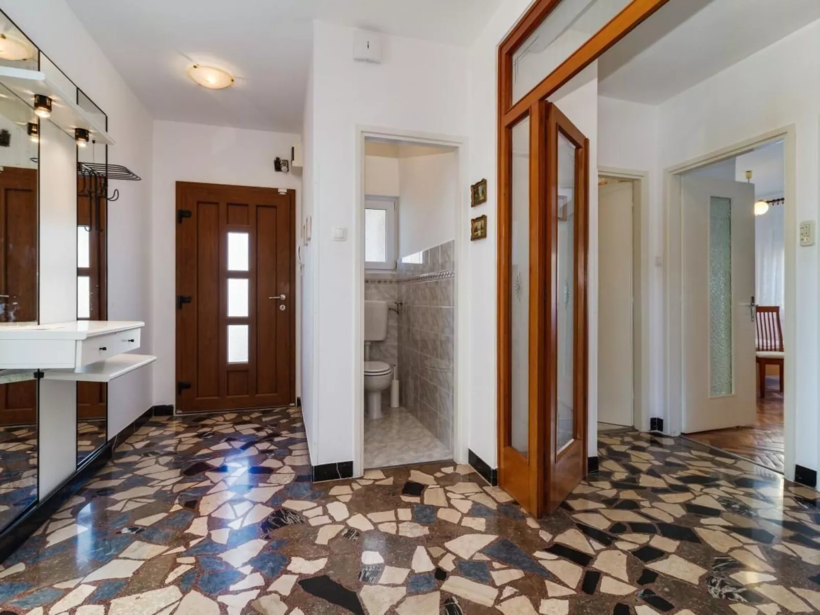 Geräumige Wohnung Lory mit Meerblick - Image-tags.info