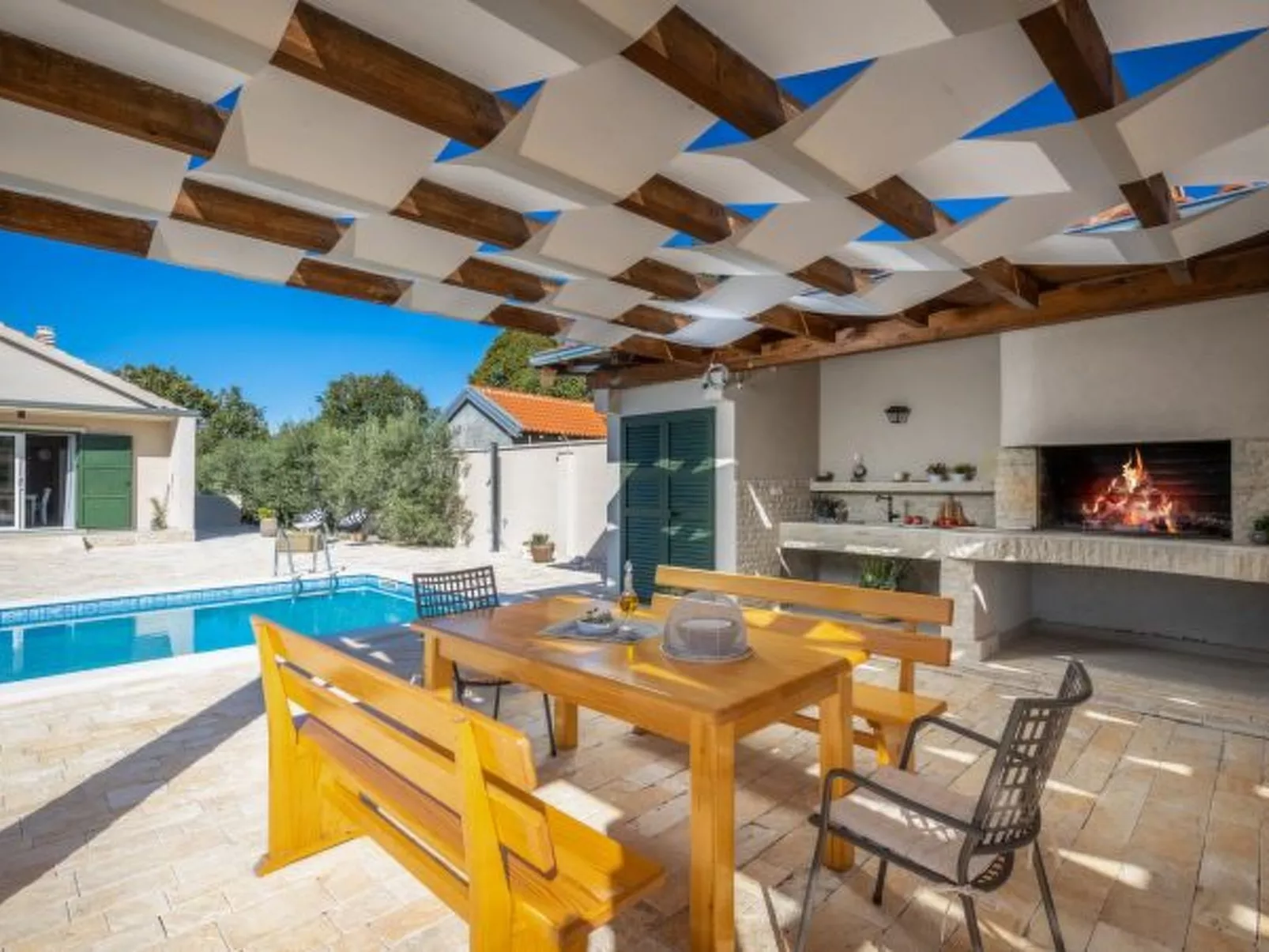 Villa Oliveto with pool - Image-tags.info