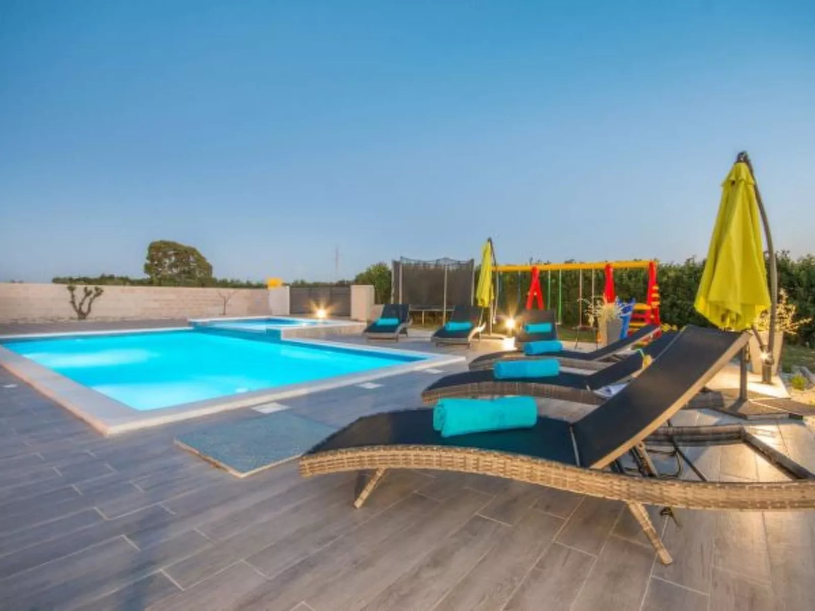 Beautiful villa Maris with pool - Image-tags.info