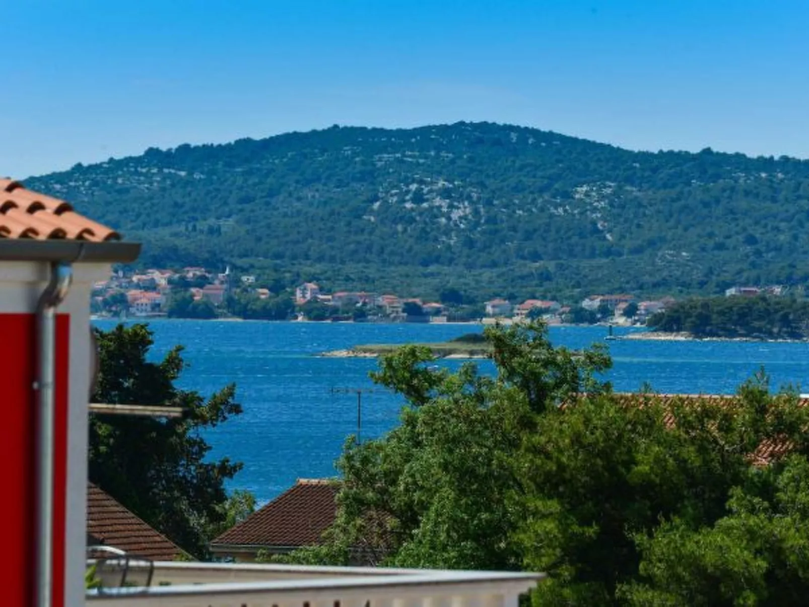 Penthouse Laudato with jacuzzi - Image-tags.info