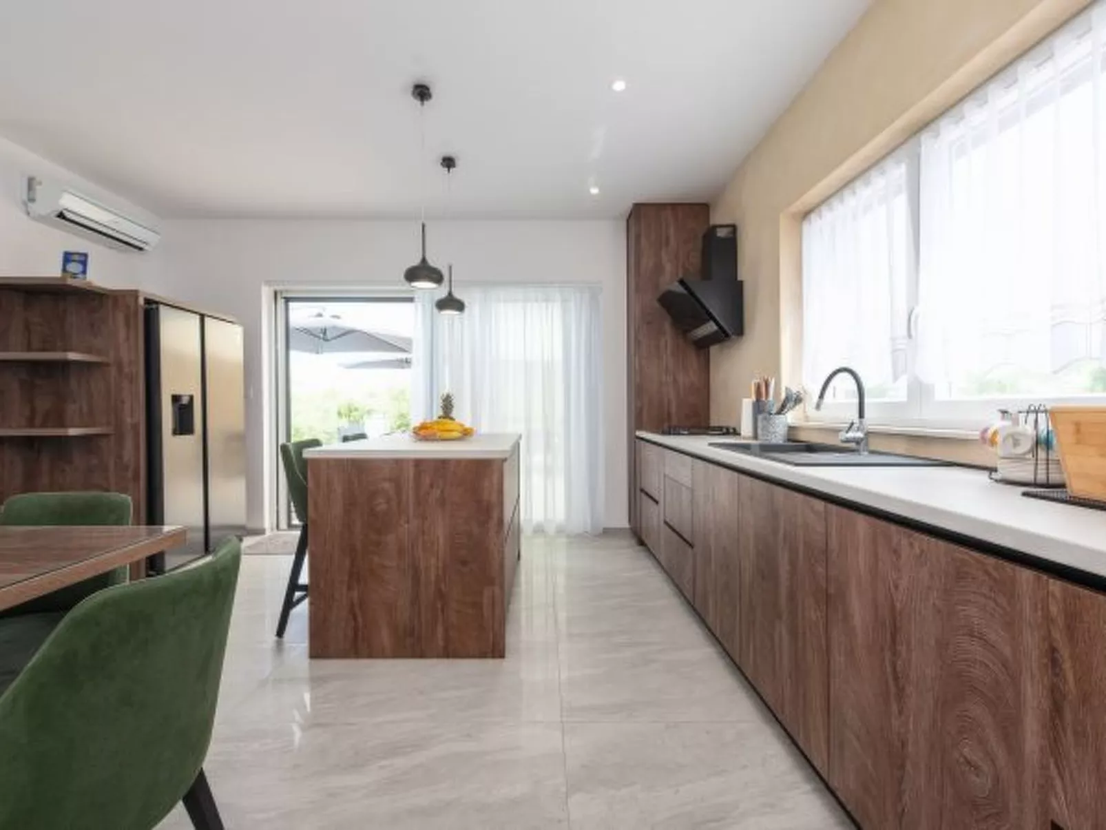 Villa Paloma with heated pool - Image-tags.info