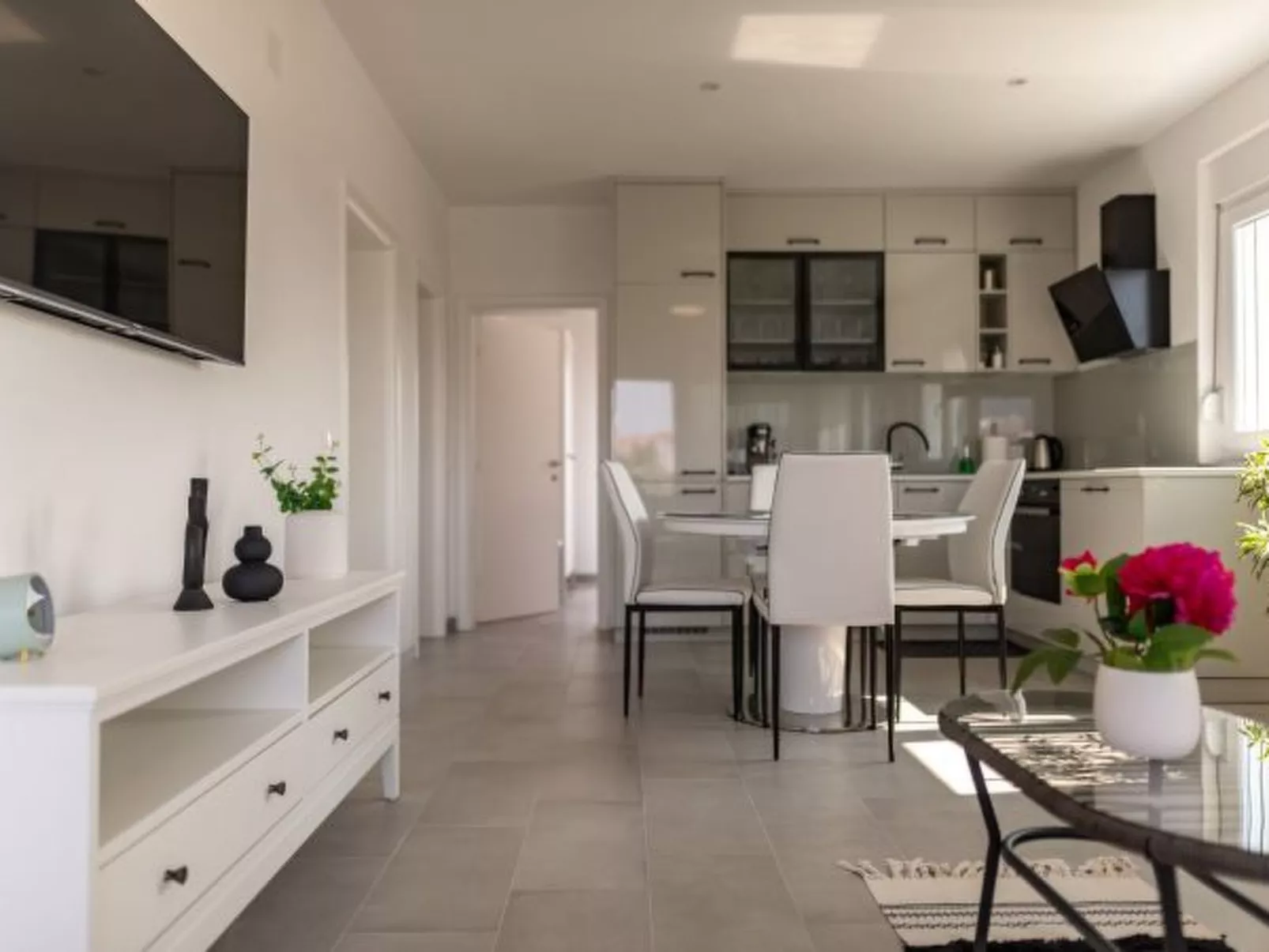 Apartment Laurel near the sea - Image-tags.info