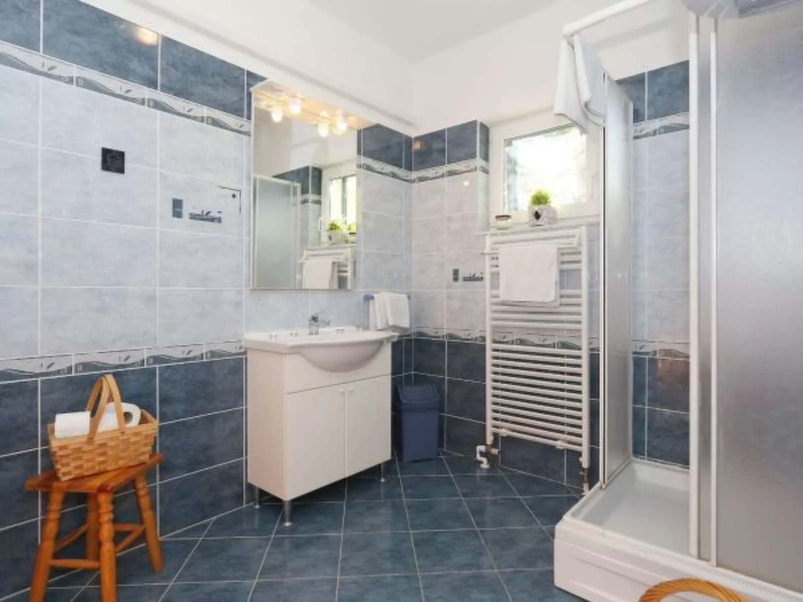 Villa Ana with large pool - Image-tags.info