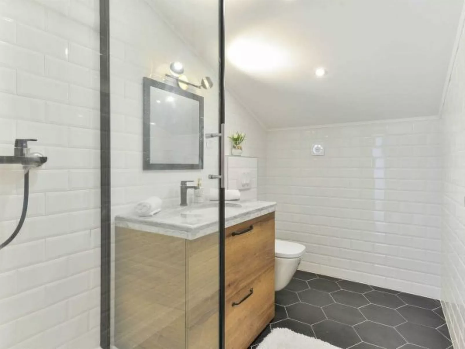 Luxury Villa Maria with large pool - Image-tags.info