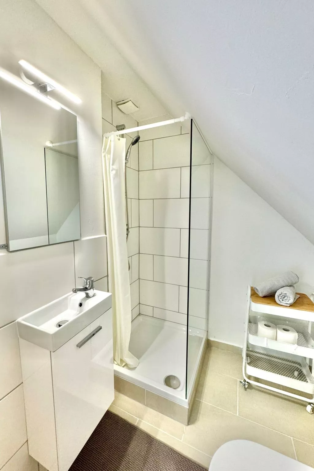 Direkt hinter dem Deich - Binnen