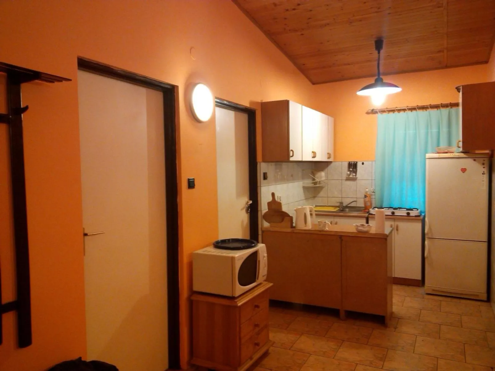 Mit eingezäuntem Grundstück am Wasser - Binnen