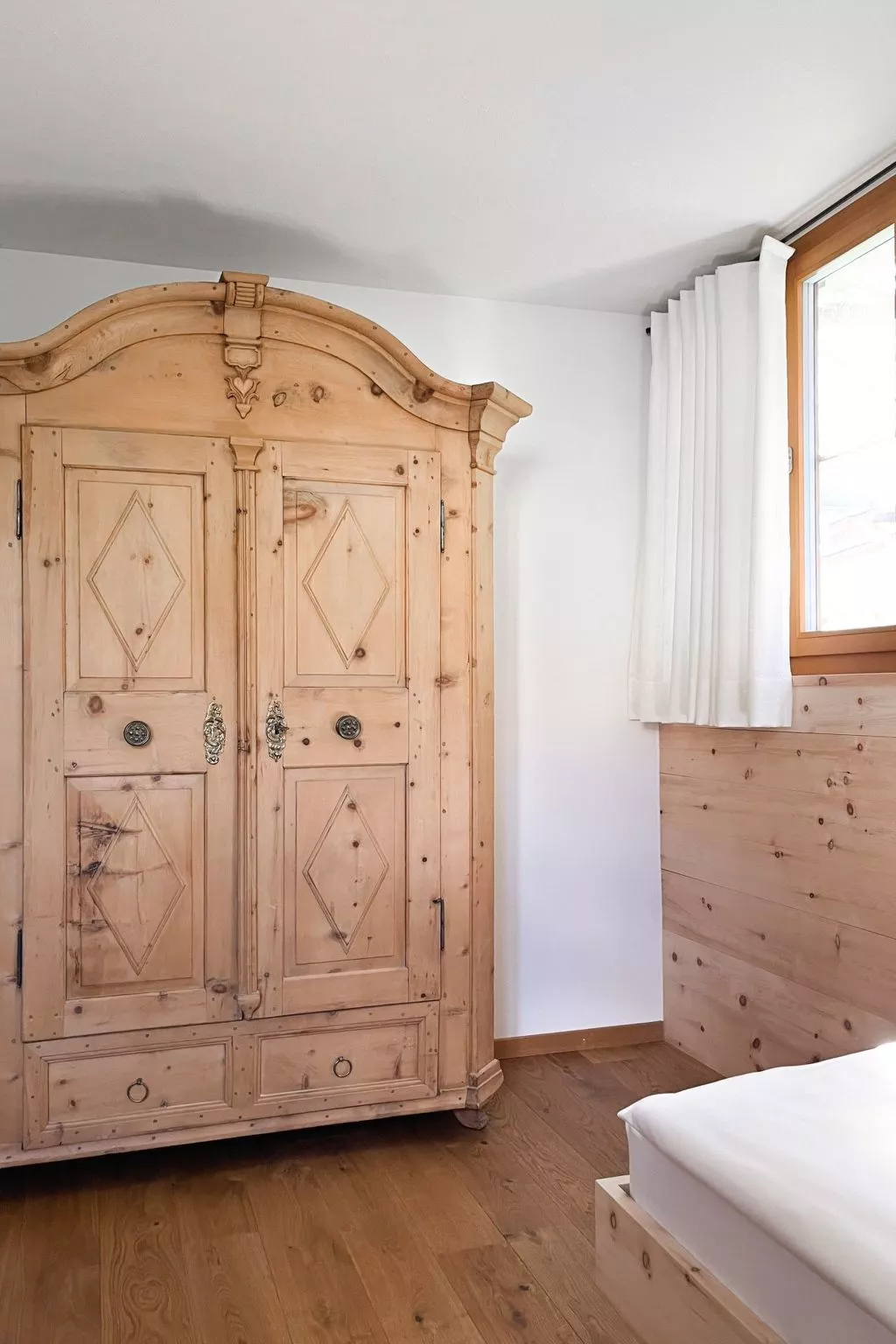 Curtin Duas - Binnen