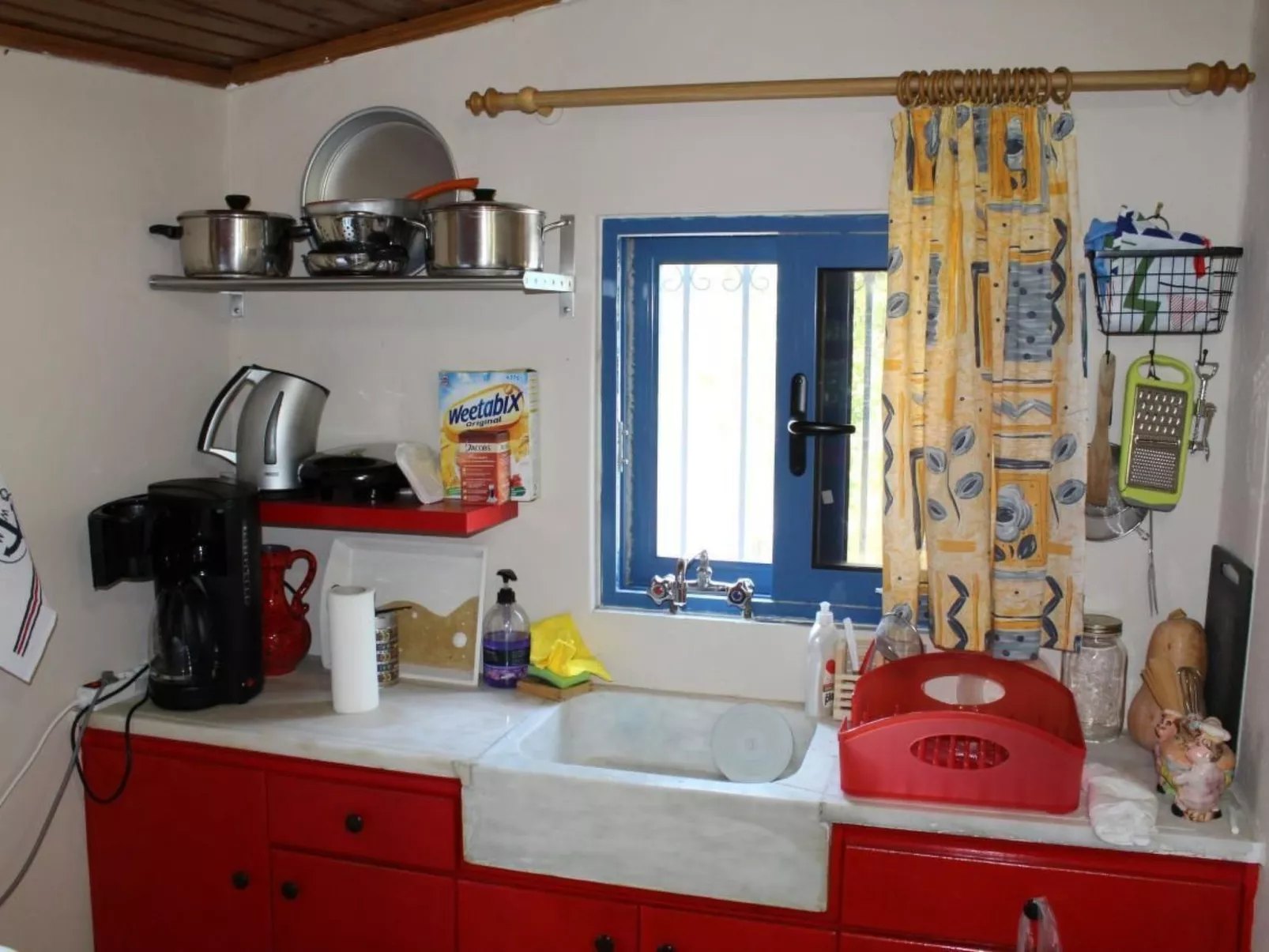 Schönes Surfercottage mit herrlichem Garten - Binnen