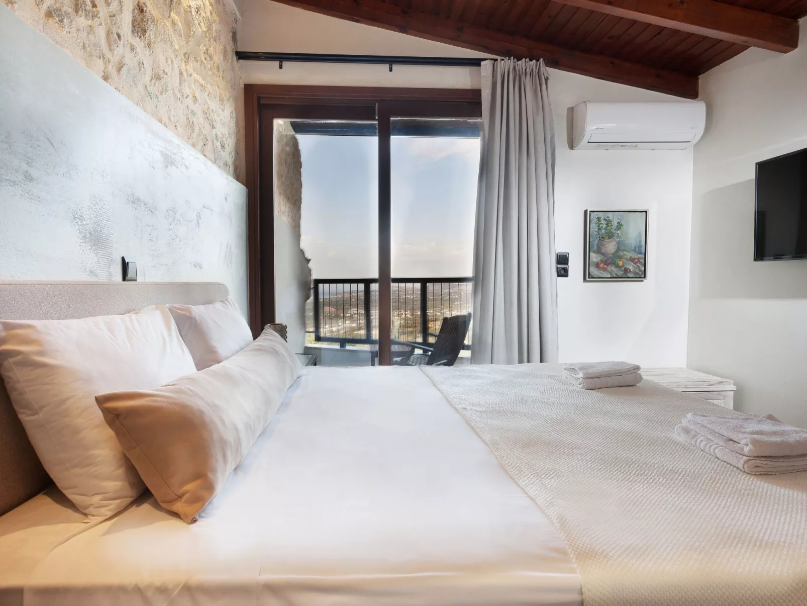 Ali Vafi's Villa - Beheizter Jacuzzi und Innenpool - Binnen