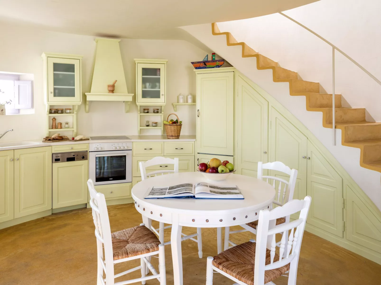 Mit Privatpool für 5 Personen ca. 85 m&sup2; in Santorini, Ägäis (Santorin) - Binnen