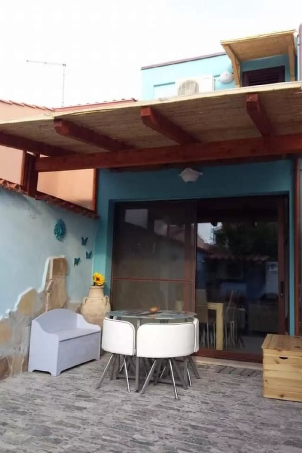 Wunderschönes freistehendes Haus - Buiten