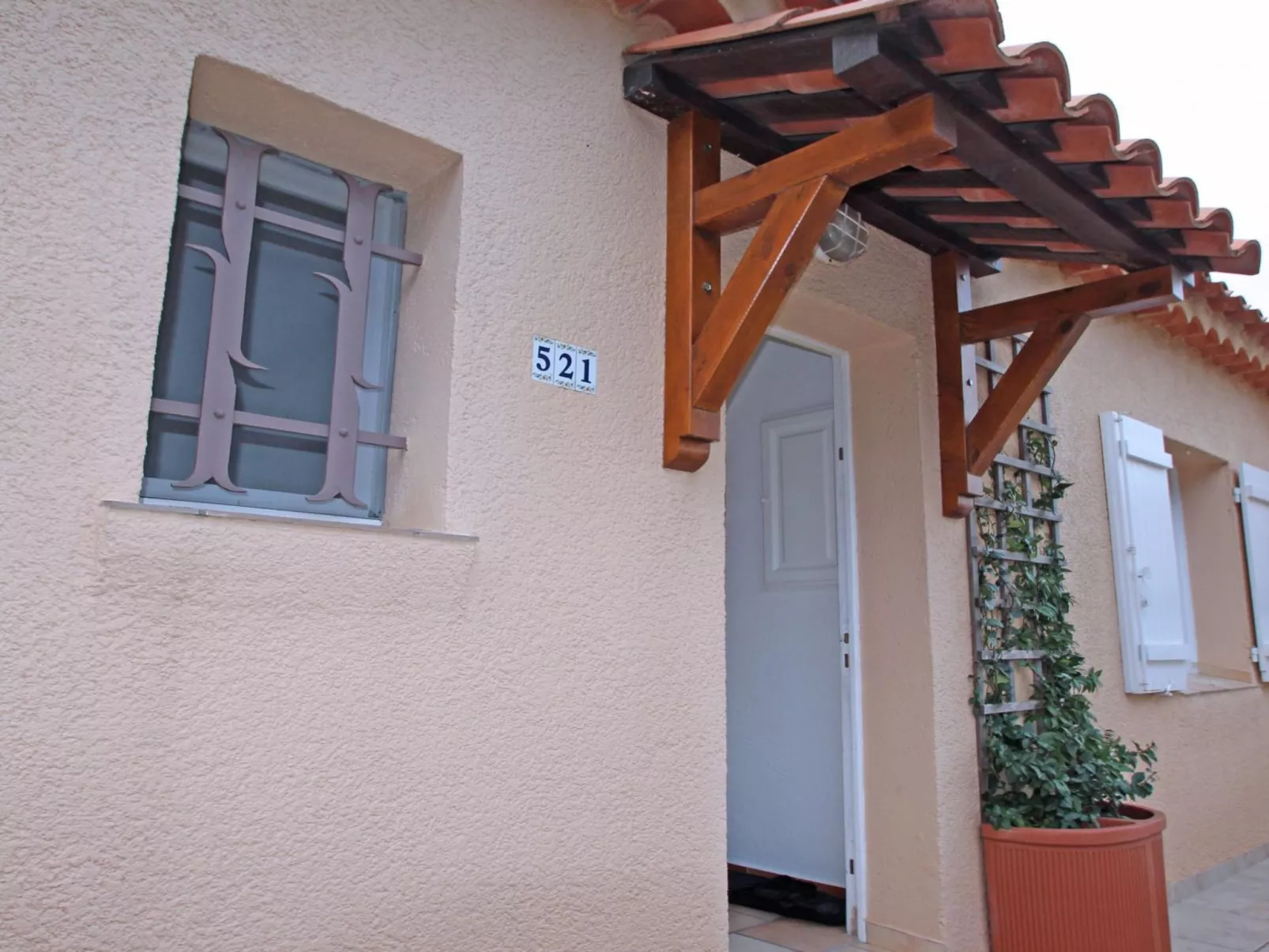 Appt T2 - 4 pers - Klima - Piscine et tennis - WiFi - Buiten