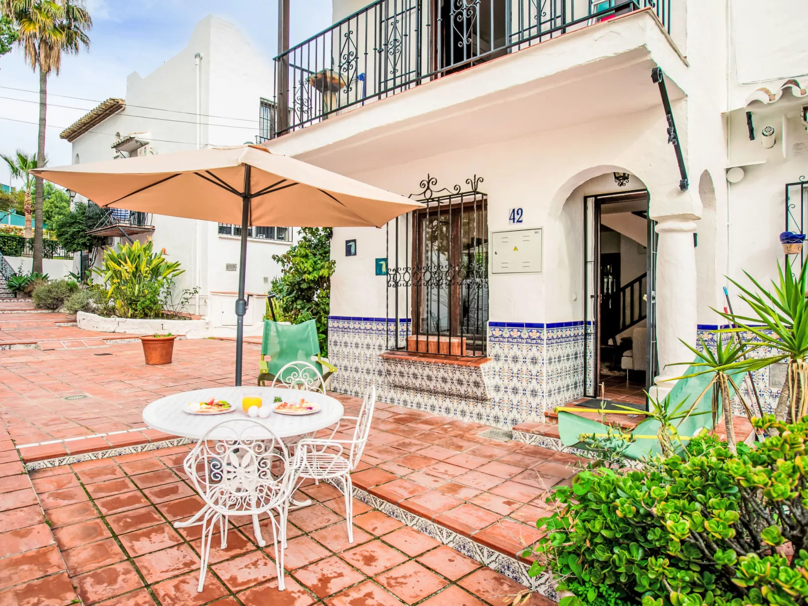 Central Nerja - Buiten