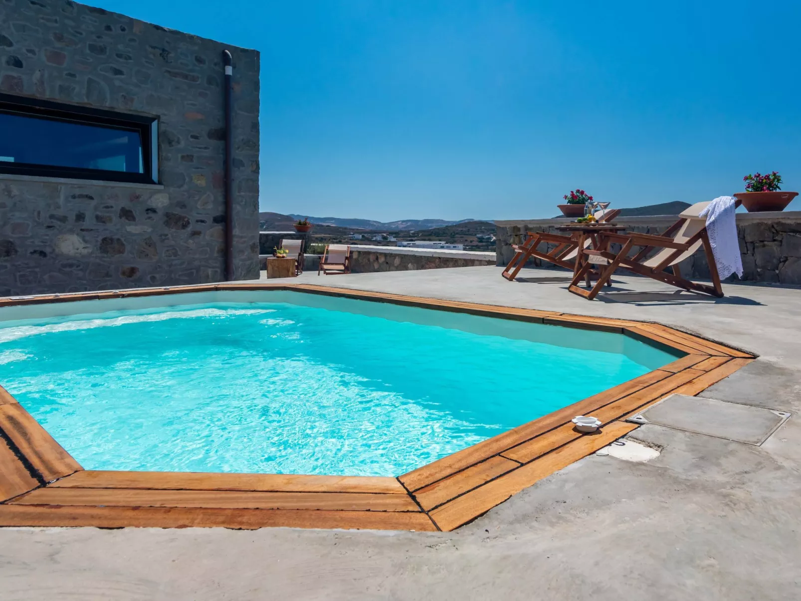 PETRA RESIDENCE MINI POOL SPA MILOS - Image-tags.info
