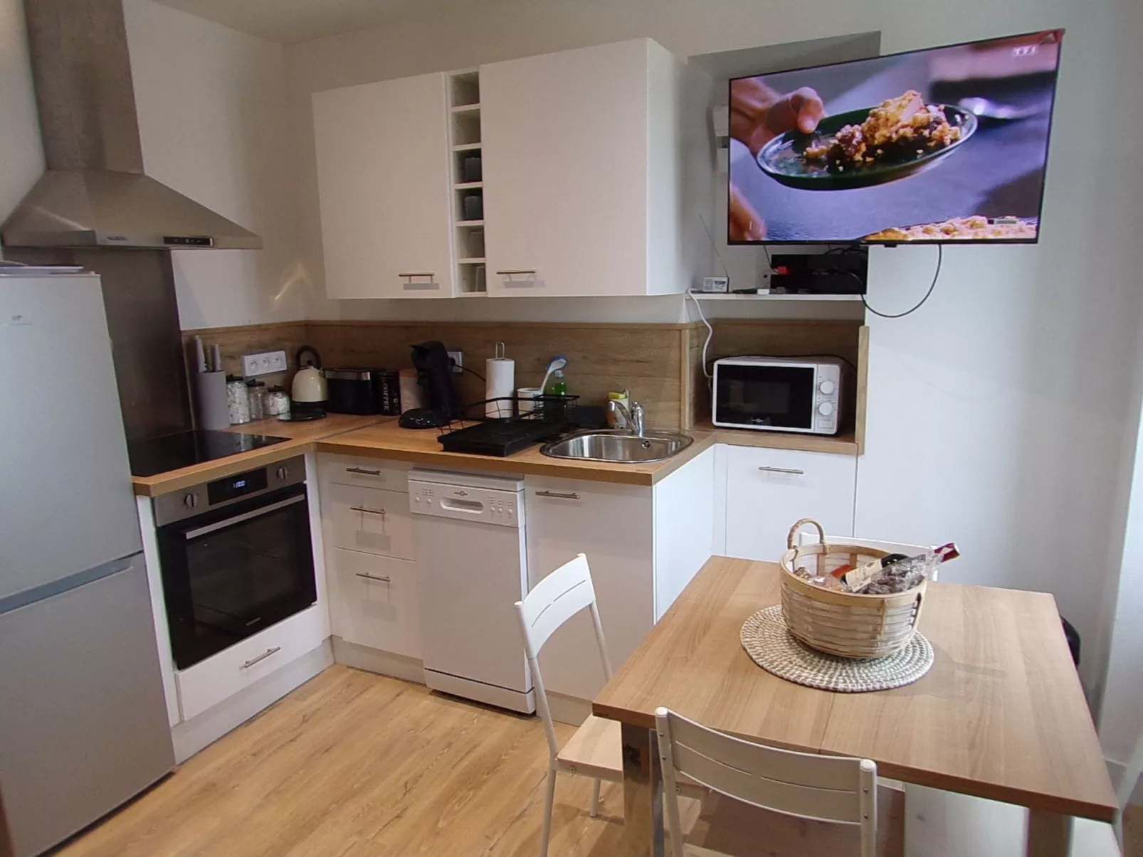 "Saphyr" mit Wi-Fi - Binnen