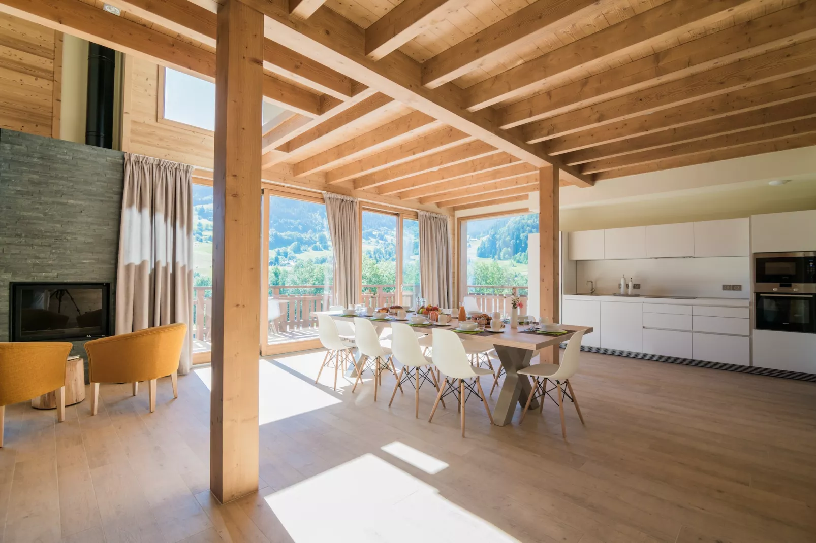 Les Portes de Megève 7 - Eetkamer