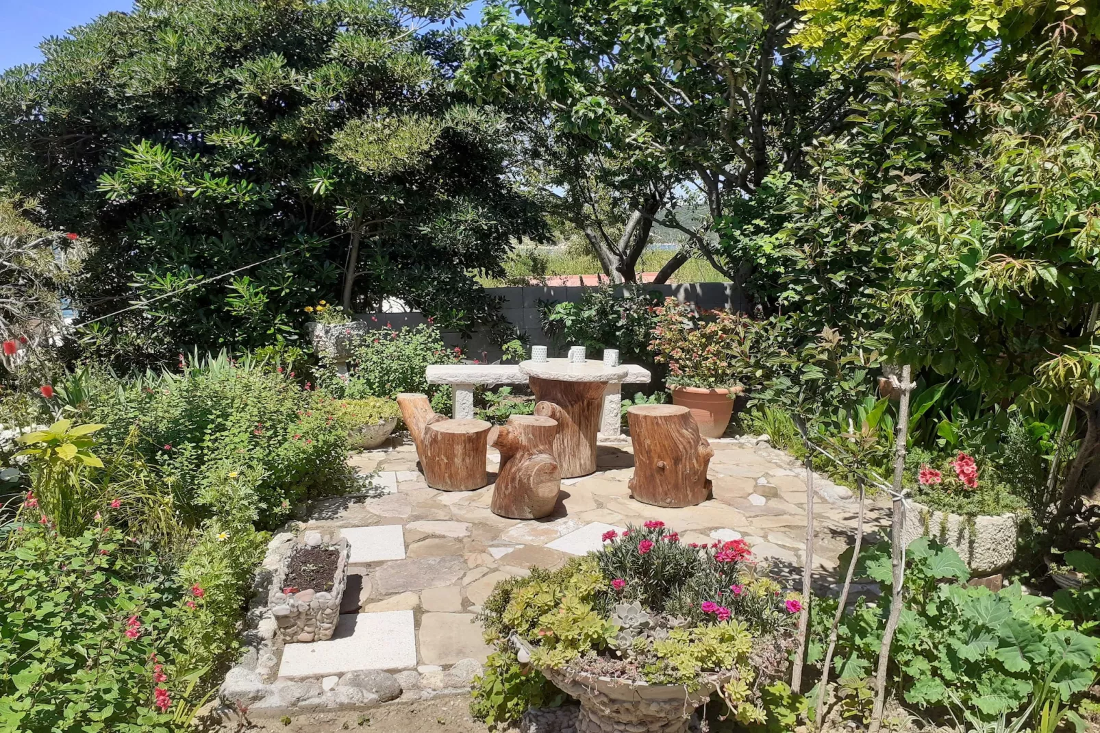 Guest House Green Corner Supetarska Draga - Studio Apartment with Terrace And Sea View - Buitenlucht