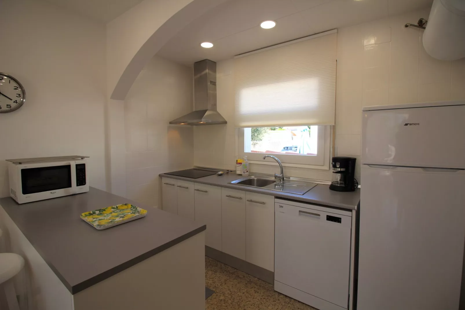 0024-BAHIA 67 C - Keuken
