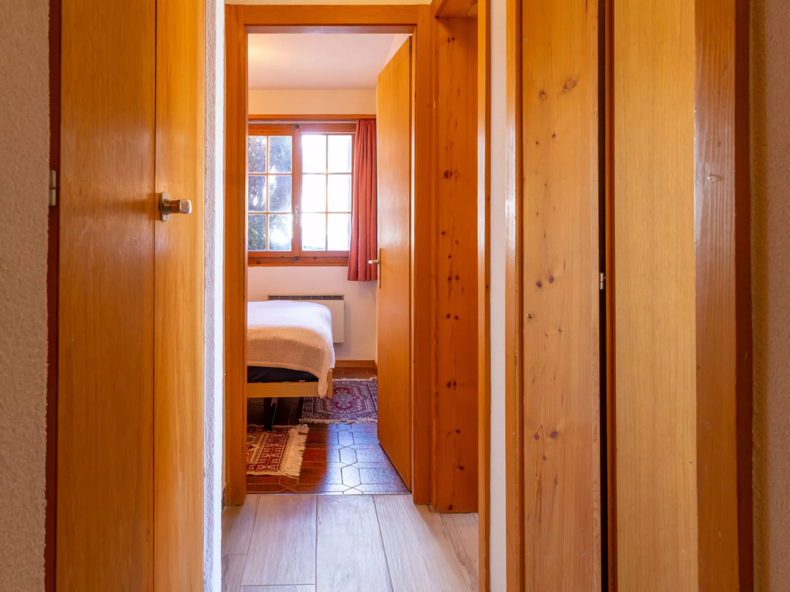 Petit Râche - Binnen