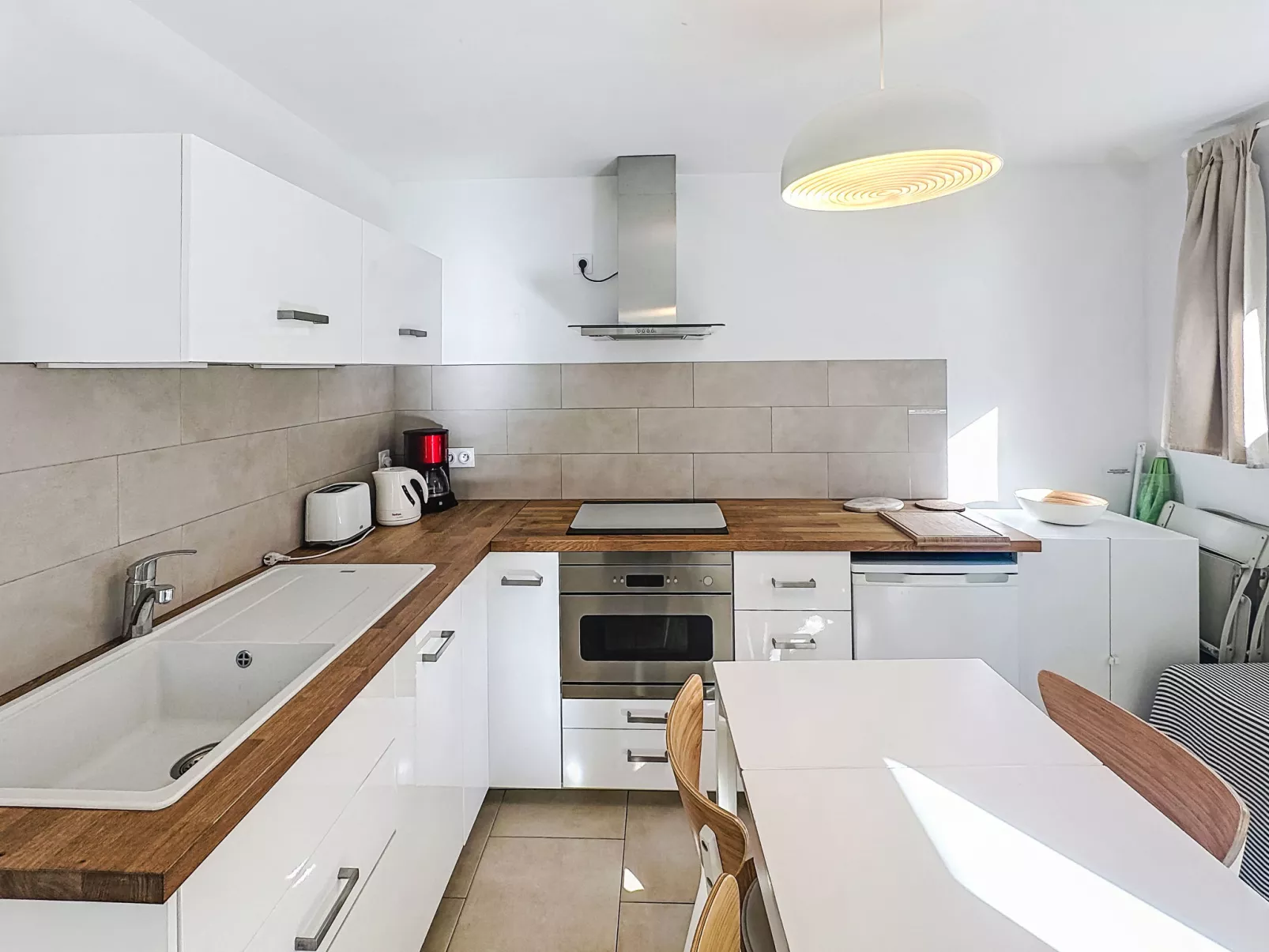 Le Perregaux - Binnen