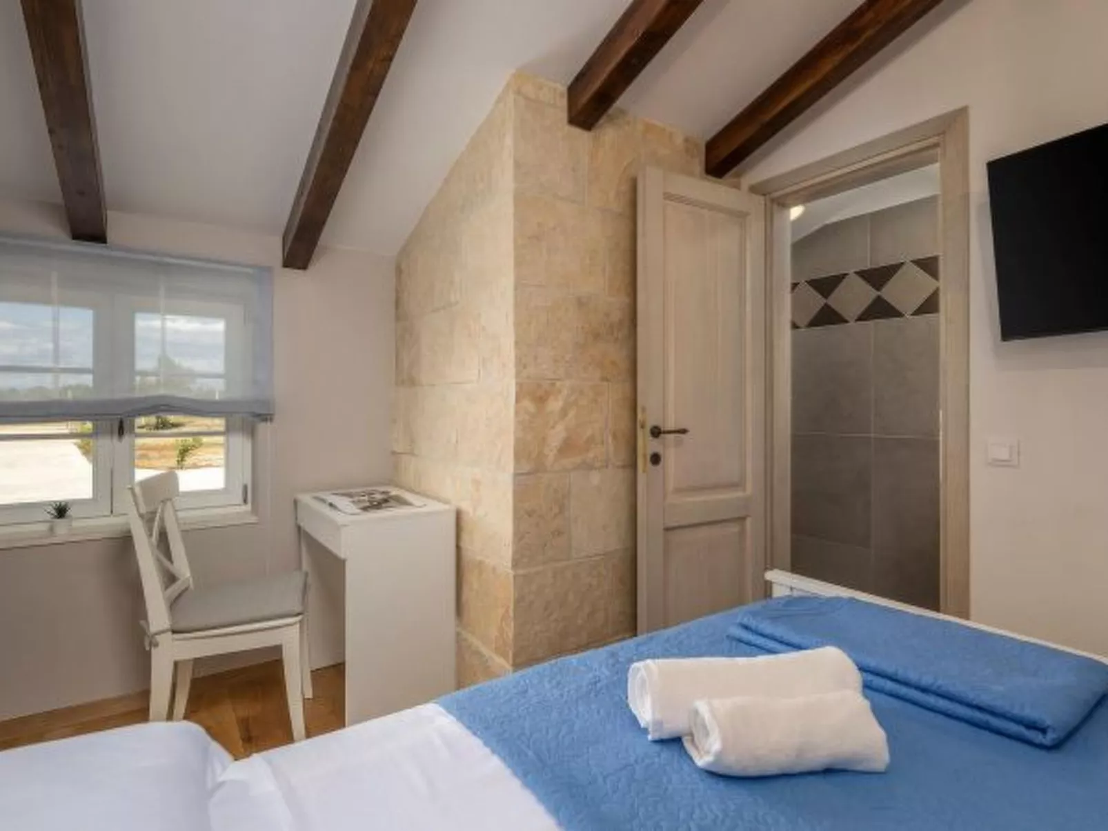 Charming villa Viliska with heated pool - Image-tags.info