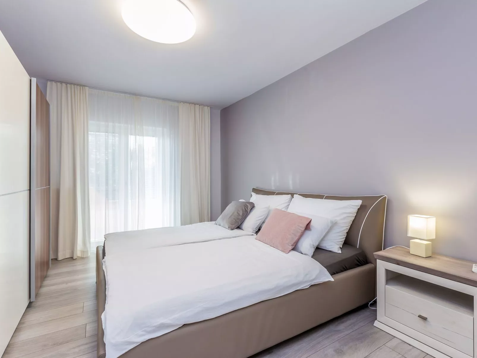 Suite(keine Küche) - Binnen