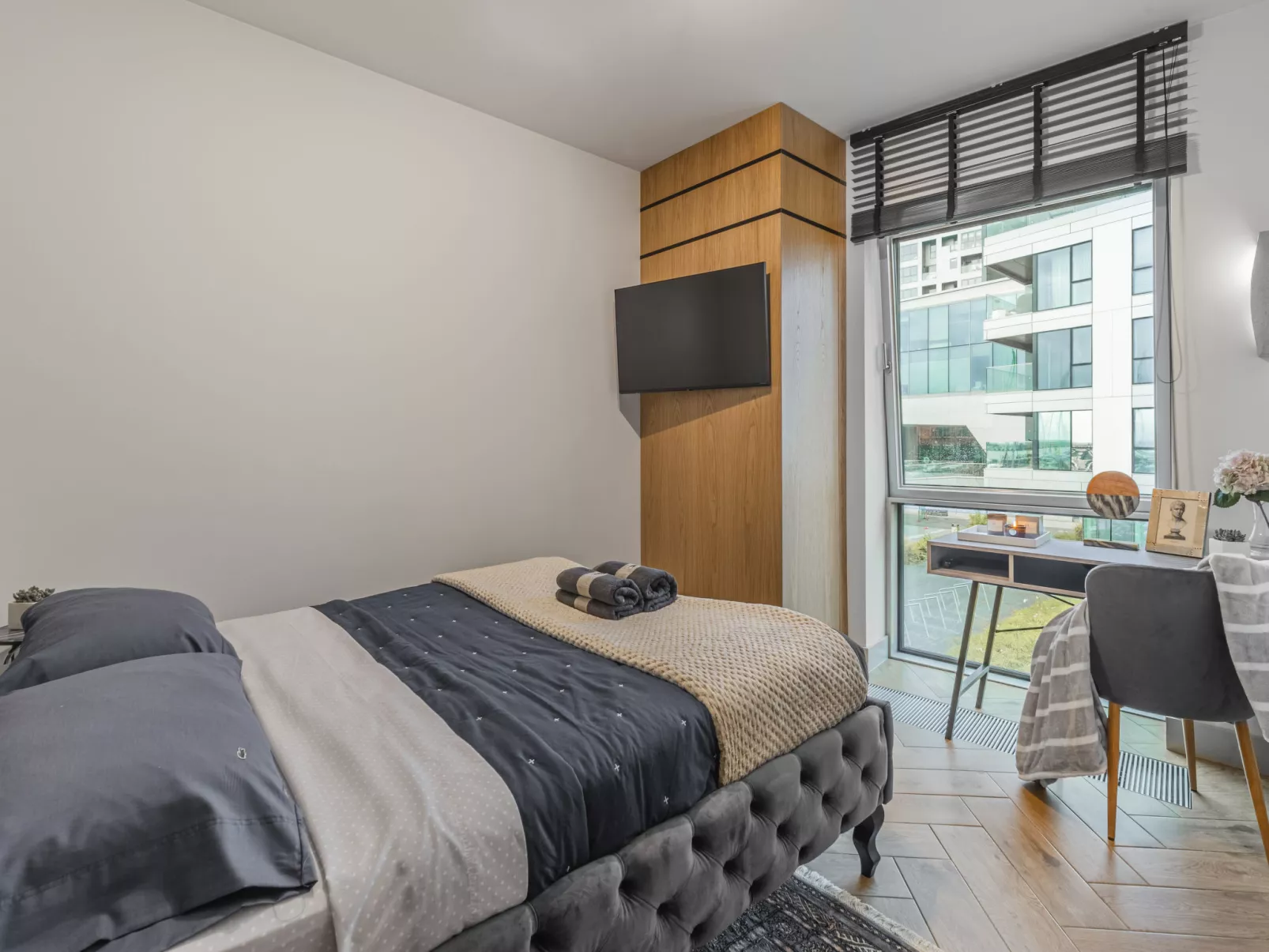 Yacht Park Apartment mit Panoramablick auf den Yachthafen in Gdynia, POLEN - Binnen