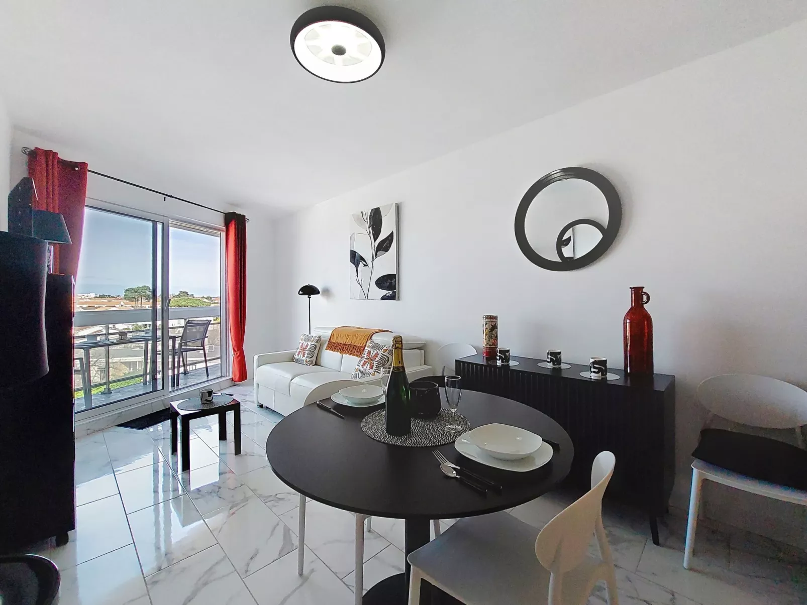 La Frégate - Binnen