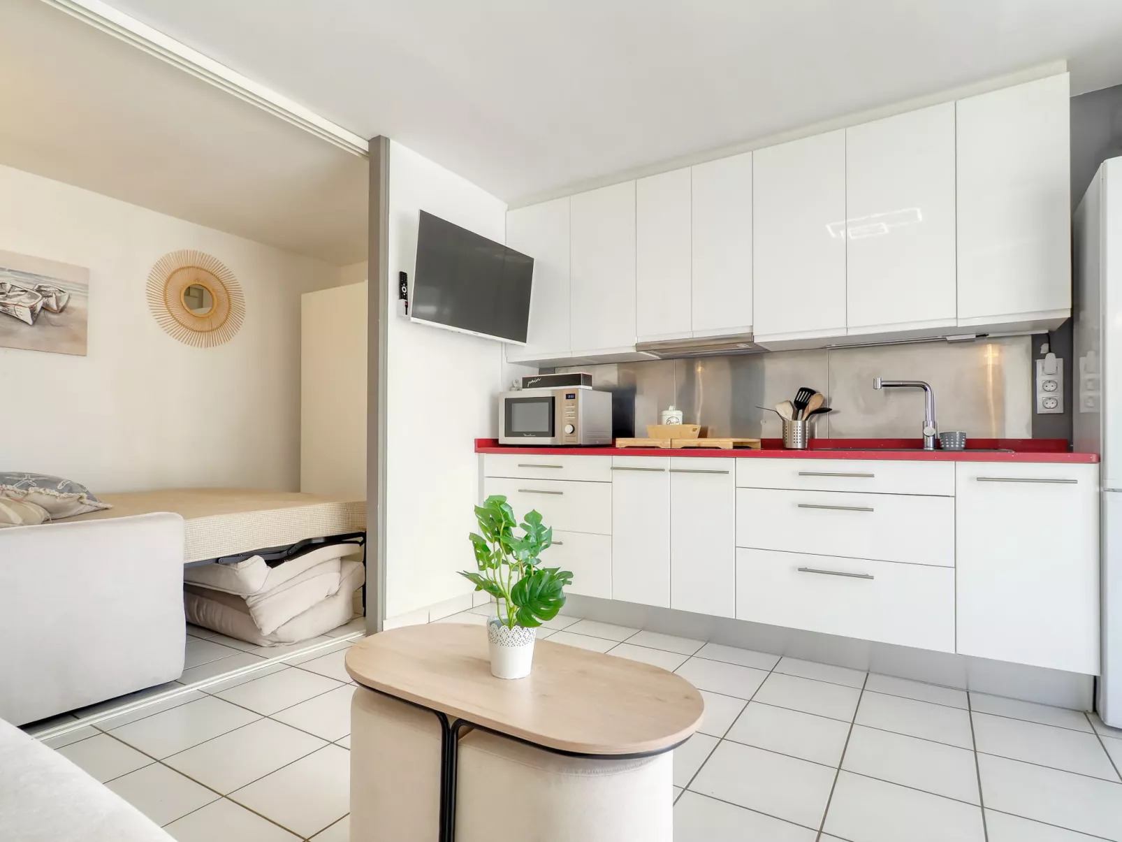 Port Empuries 31-33 - Binnen