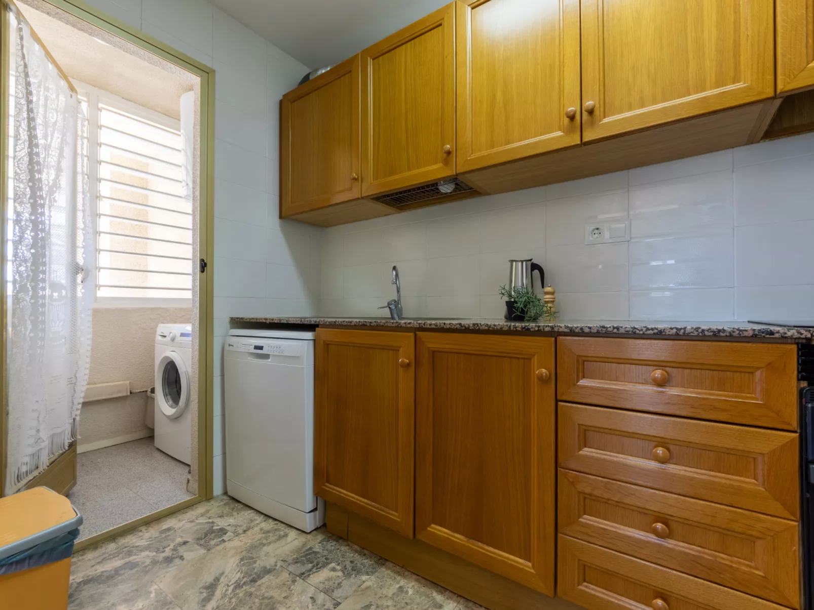 Costa Blanca I - Binnen