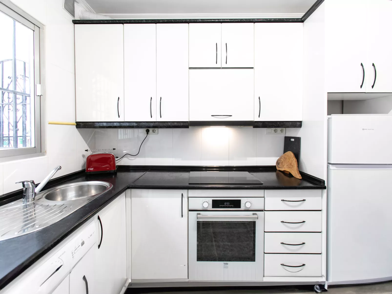 Central Nerja - Binnen