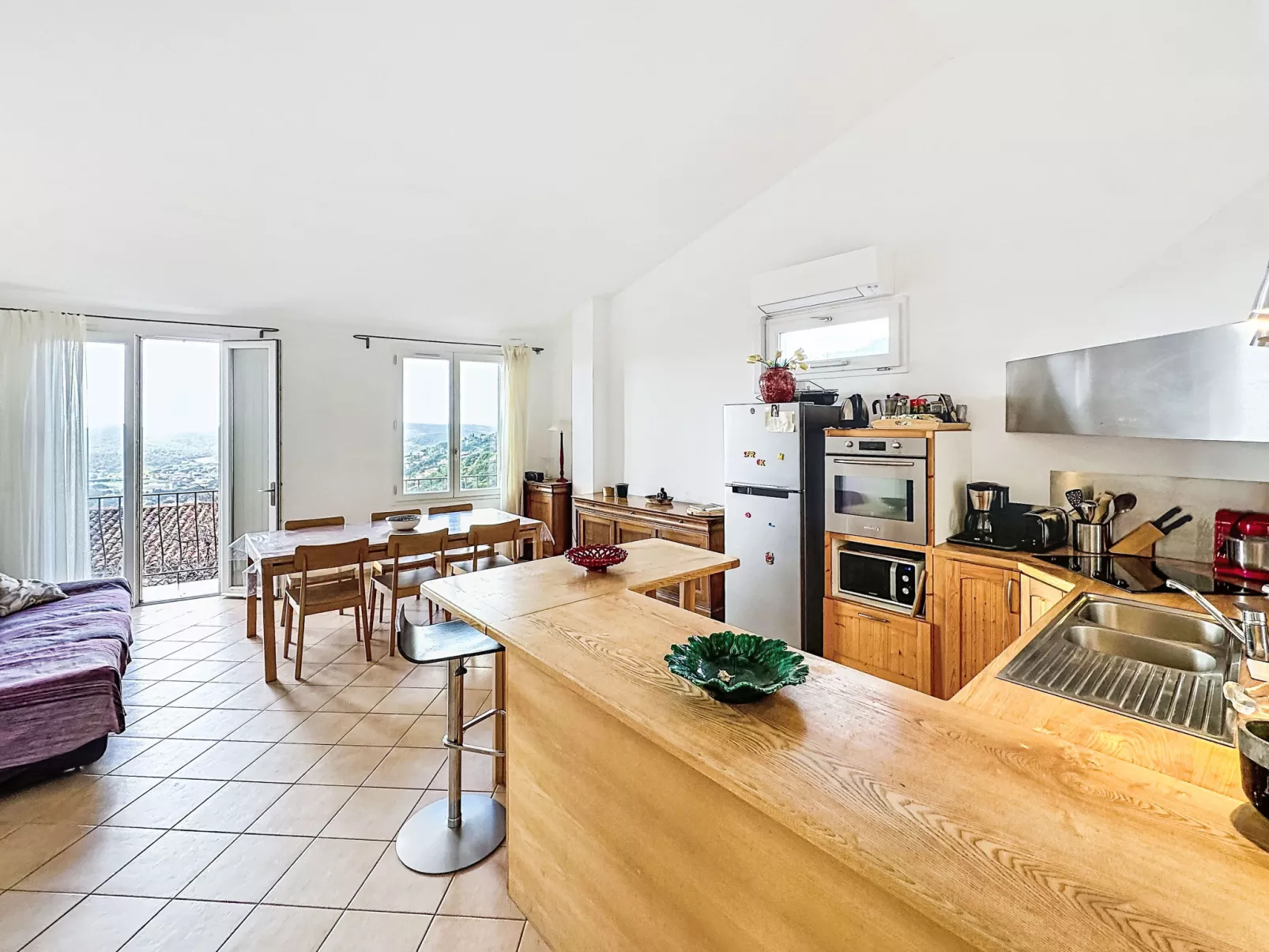 Les Amandiers - Binnen