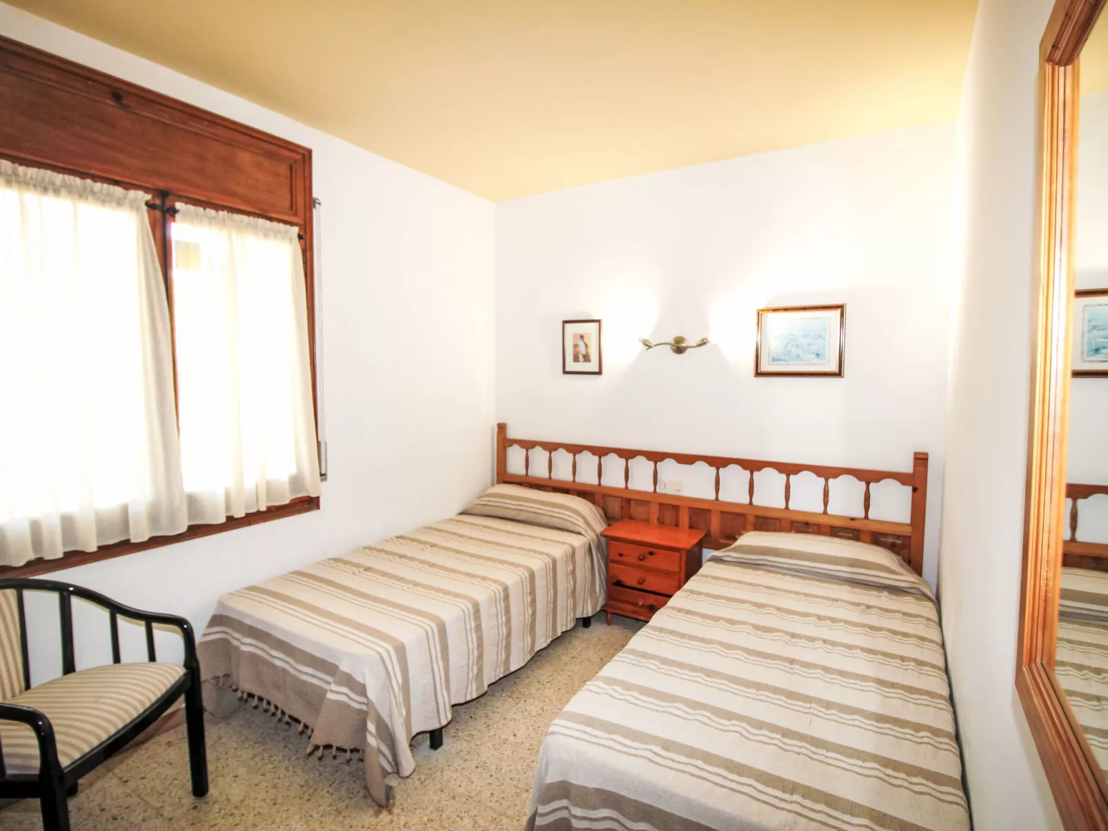 Torre Mitjorn - Binnen