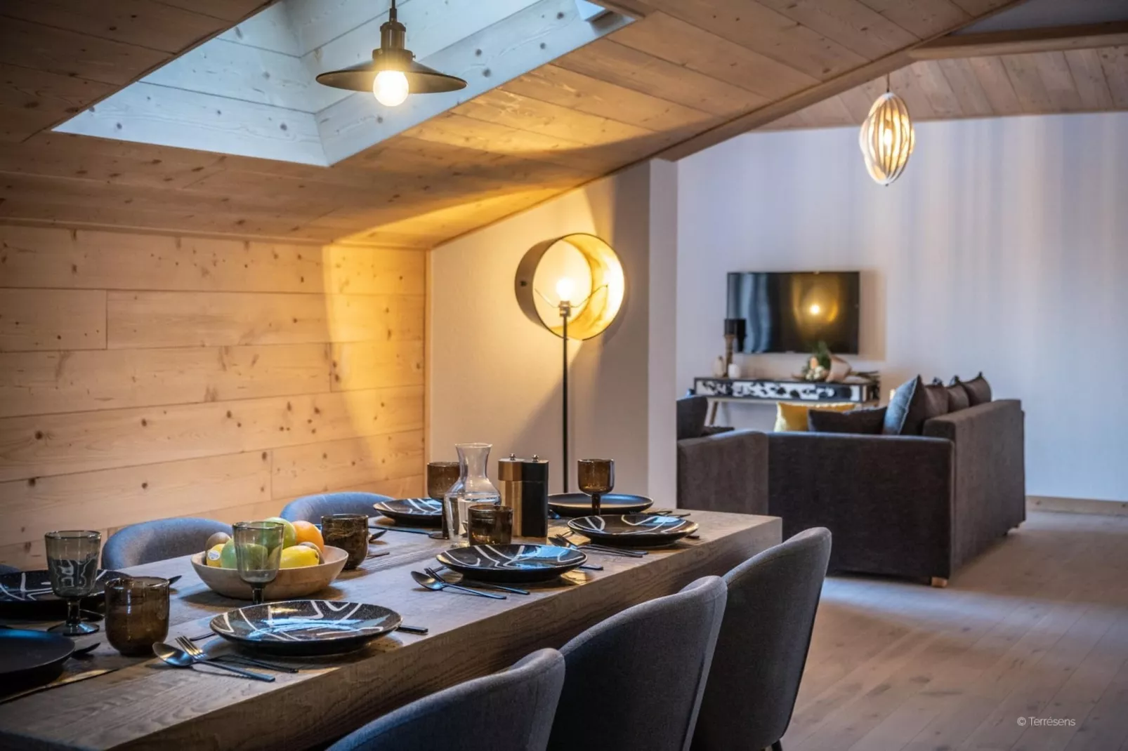 PLAGNE MONTALBERT Le Snoroc- A48S - Eetkamer