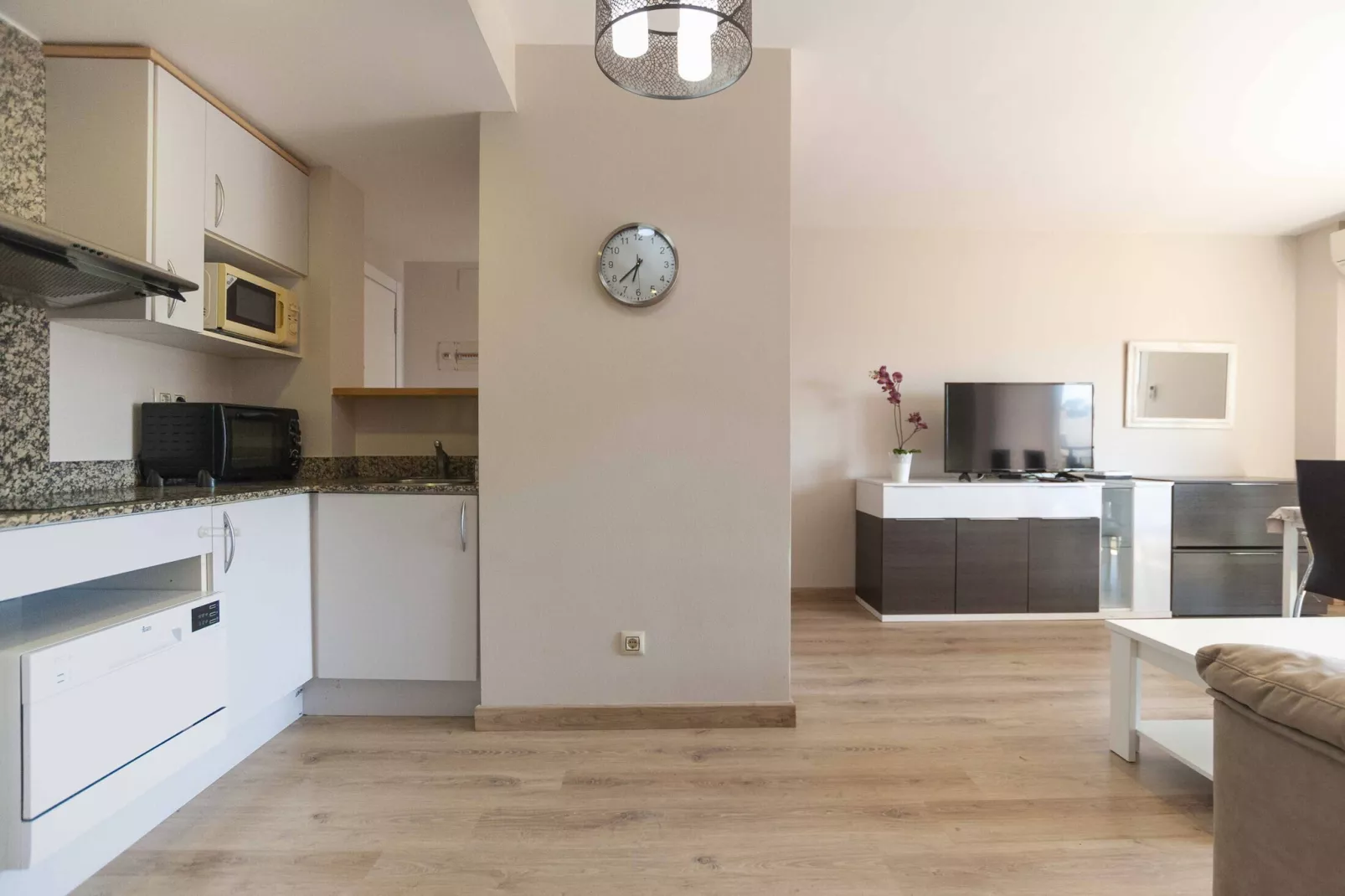 1235 BLAUMARINA con piscina - Keuken