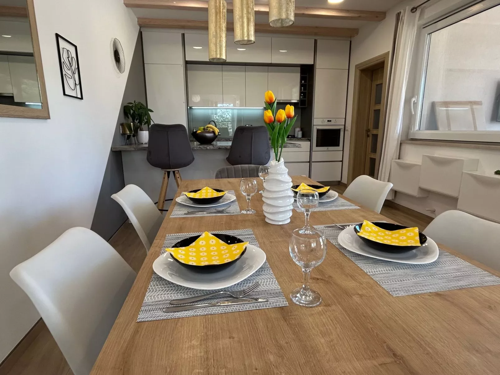 Diva mit privatem Pool - Binnen