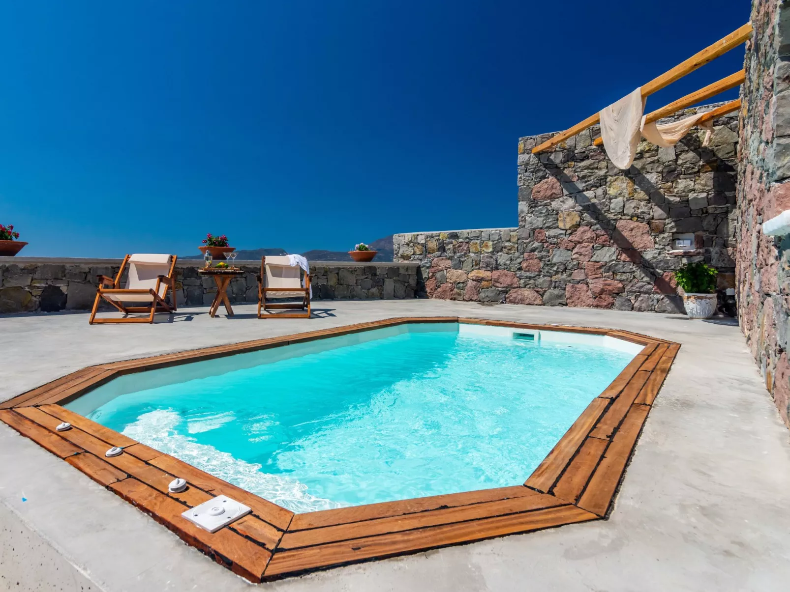 PETRA RESIDENCE MINI POOL SPA MILOS - Image-tags.info