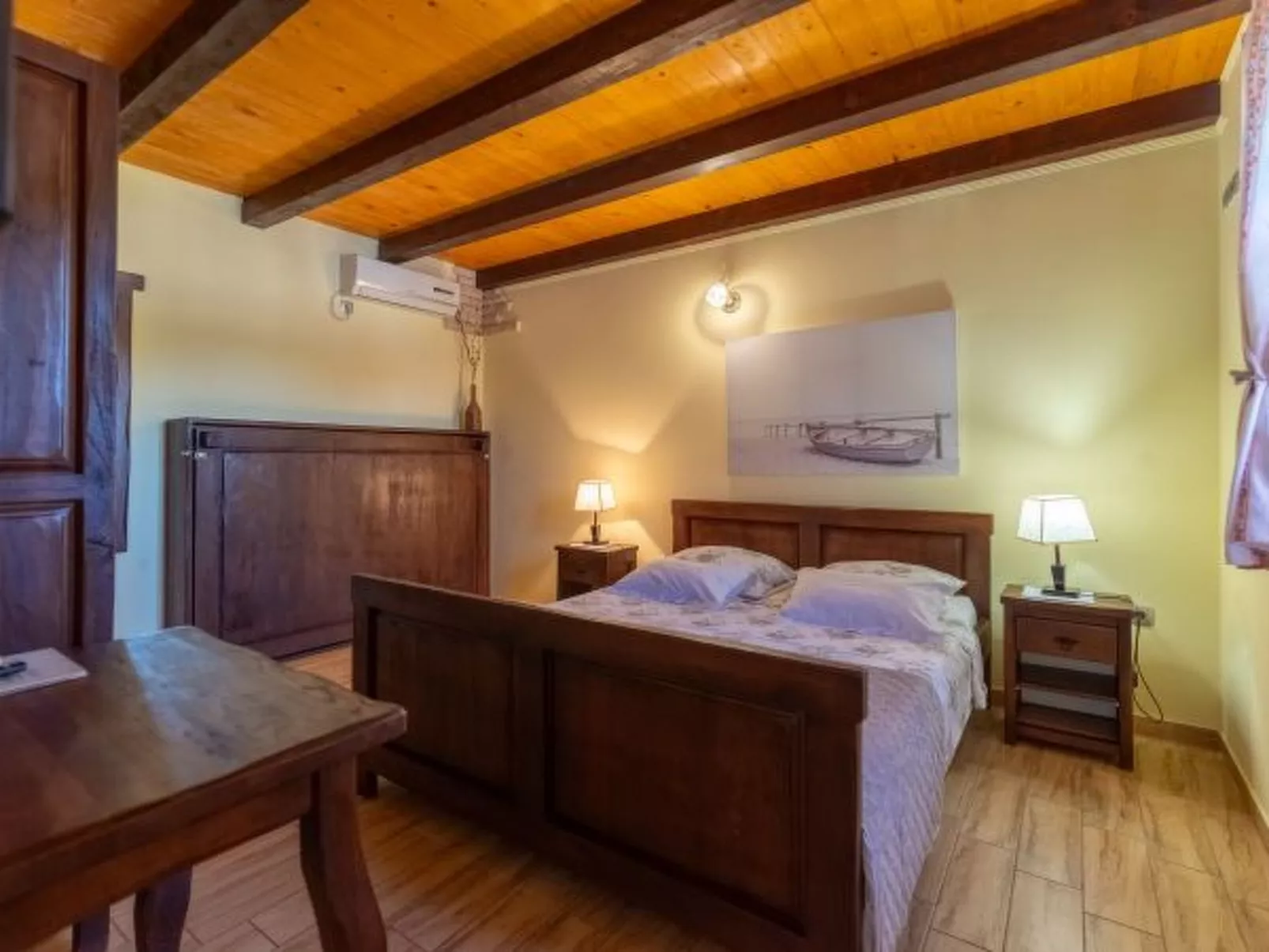 Stone villa Tea with pool - Image-tags.info