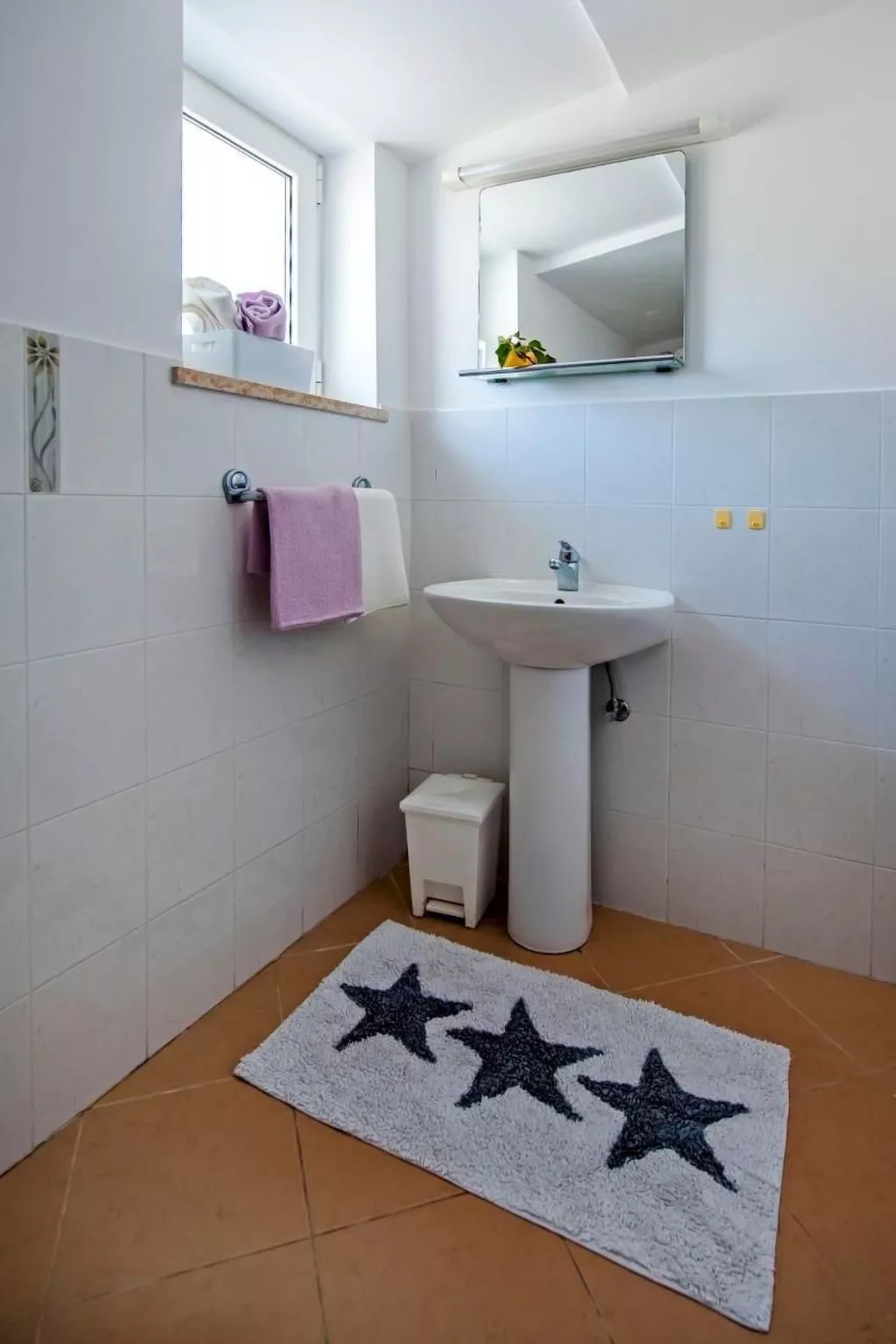 VILLA ENI mit Pool - Image-tags.info