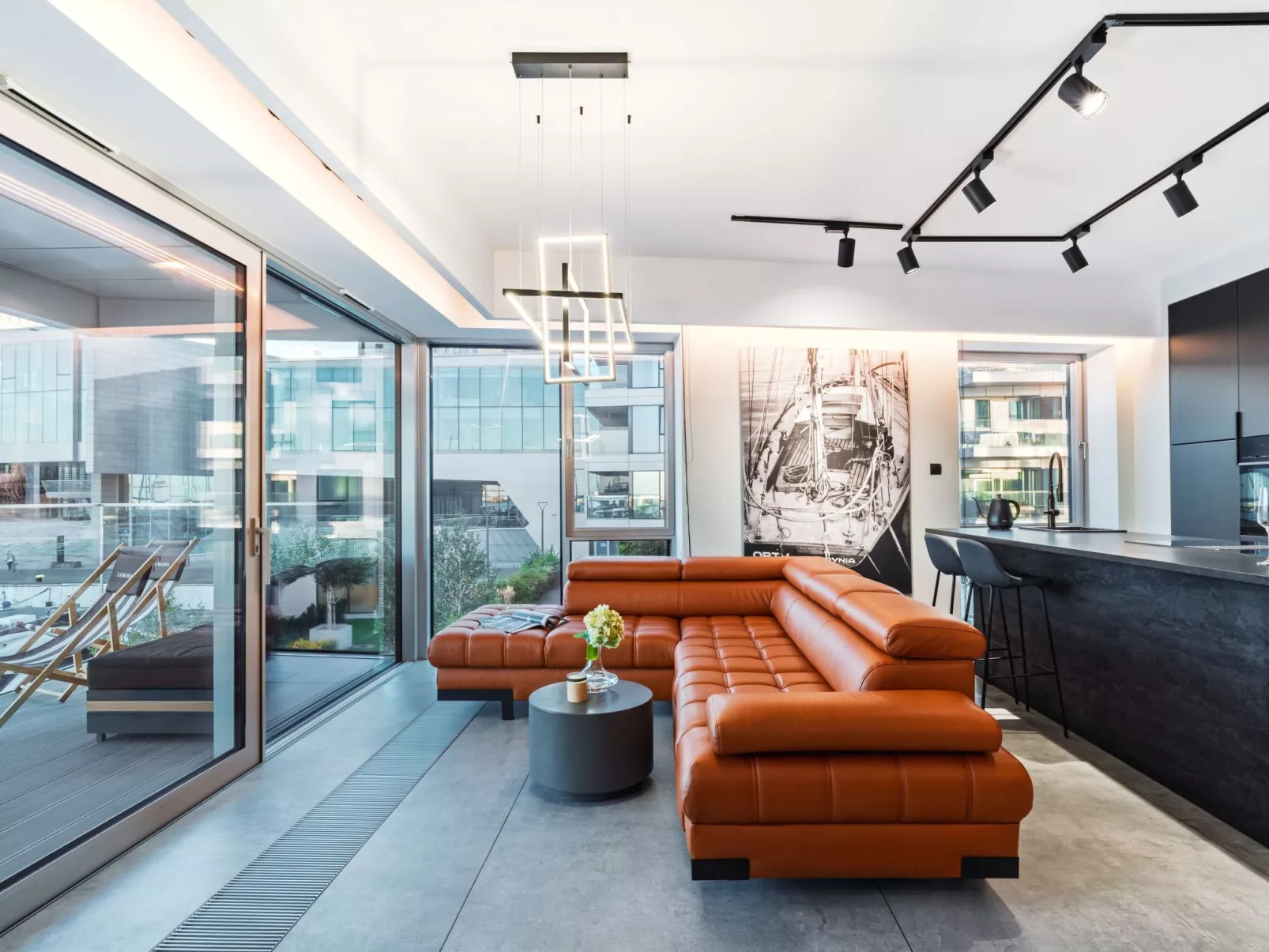 Yacht Park Apartment mit Panoramablick auf den Yachthafen in Gdynia, POLEN - Binnen