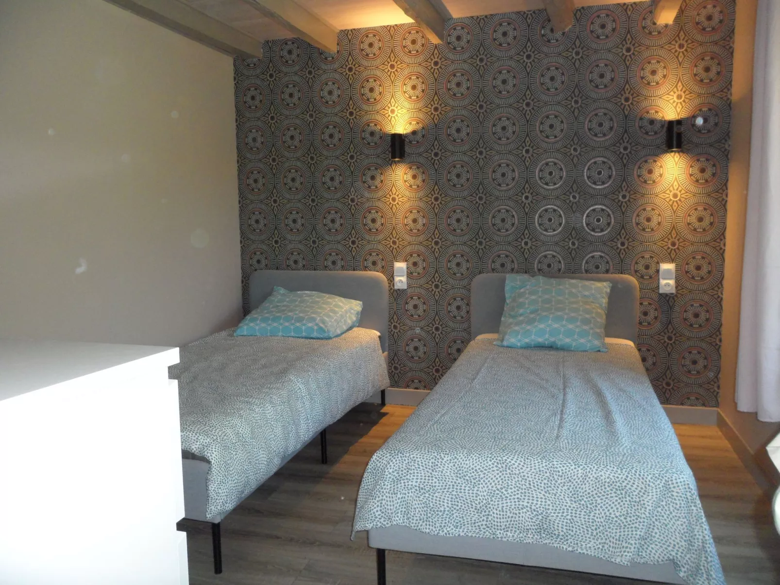 "Aelise" mit eigenem Pool - Binnen