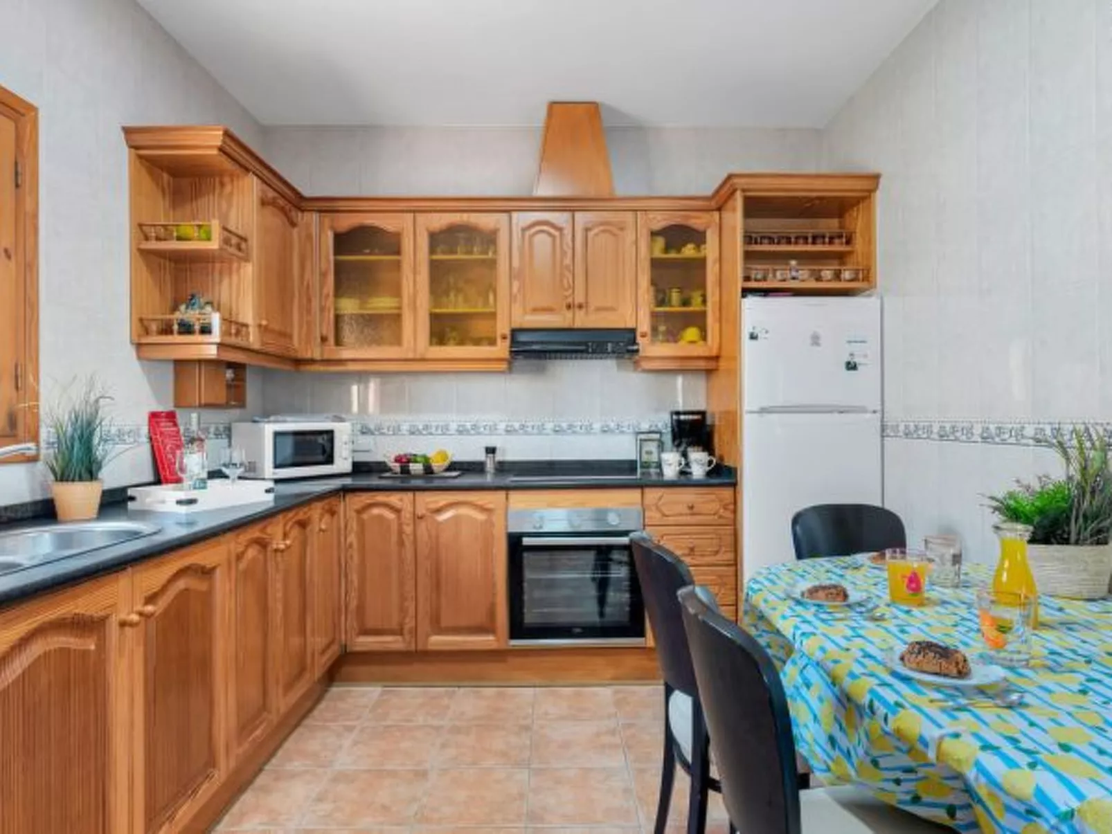 Villa Caseta de Sau - PlusHolidays - Image-tags.info