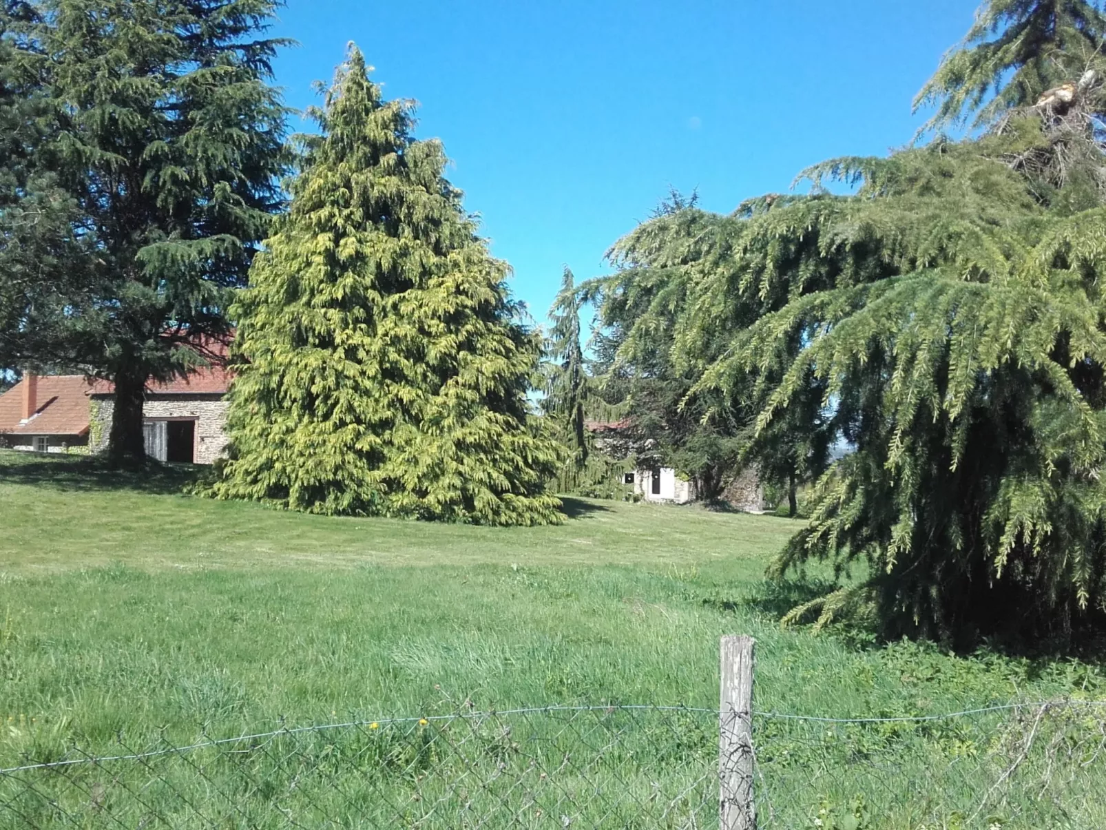 Charmantes Haus in der Auvergne - Image-tags.info