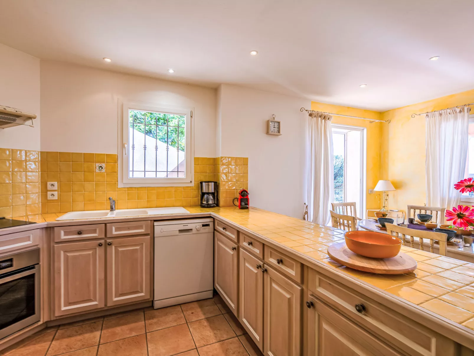 La Figuière - Binnen